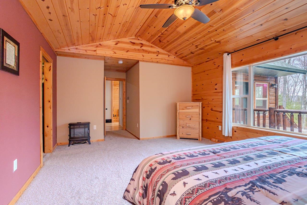 4387 DOUBLE OAKS TRAIL, Rhinelander, Wisconsin 54501, 4 Bedrooms Bedrooms, ,3 BathroomsBathrooms,Residential,For Sale,4387 DOUBLE OAKS TRAIL,22601714