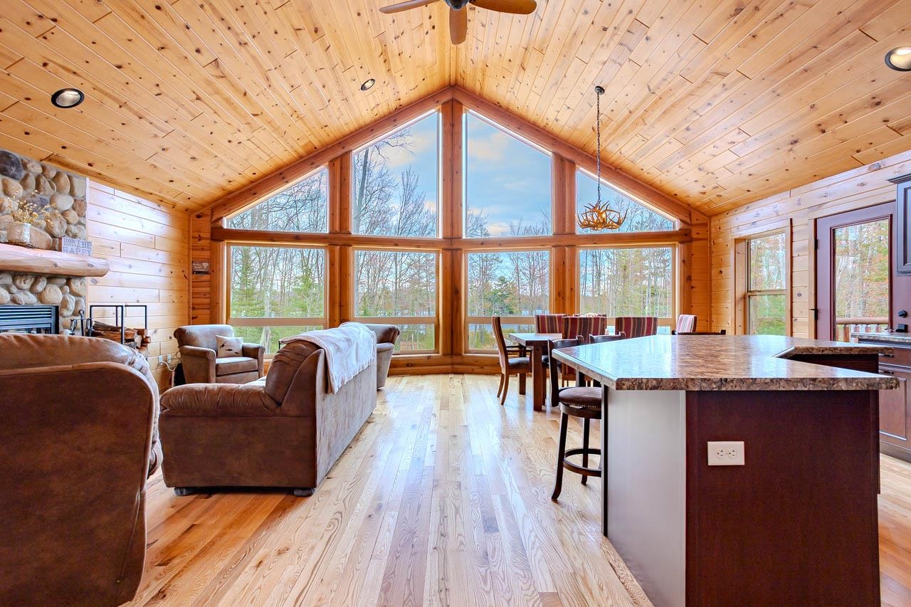 4387 DOUBLE OAKS TRAIL, Rhinelander, Wisconsin 54501, 4 Bedrooms Bedrooms, ,3 BathroomsBathrooms,Residential,For Sale,4387 DOUBLE OAKS TRAIL,22601714