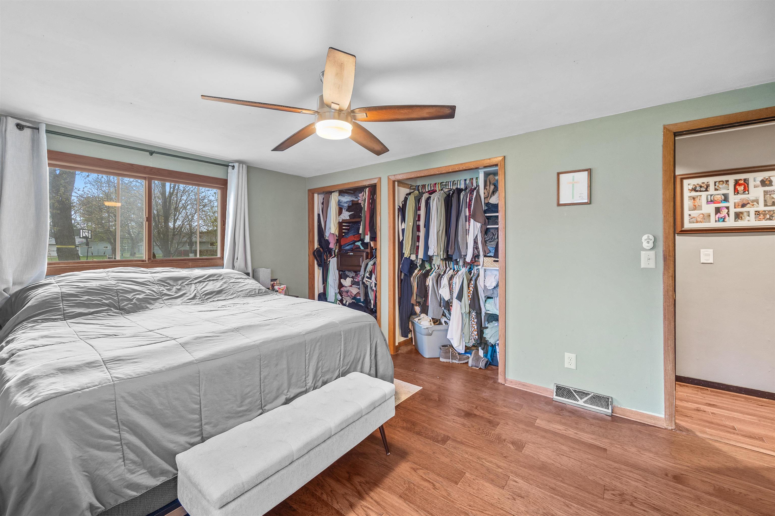 2430 MEADOW LANE, Plover, Wisconsin 54467, 3 Bedrooms Bedrooms, ,2 BathroomsBathrooms,Residential,For Sale,2430 MEADOW LANE,22601715