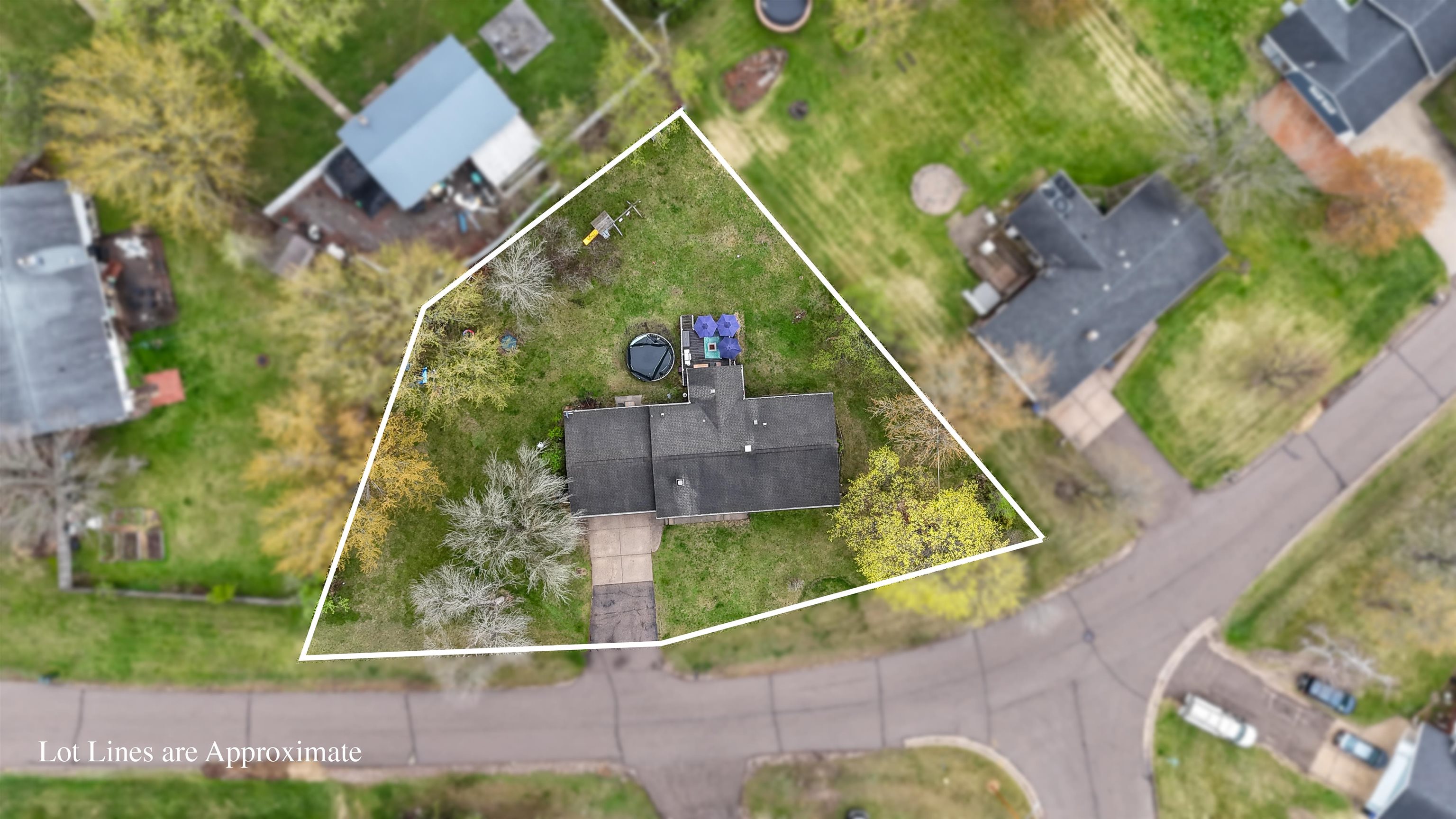 2430 MEADOW LANE, Plover, Wisconsin 54467, 3 Bedrooms Bedrooms, ,2 BathroomsBathrooms,Residential,For Sale,2430 MEADOW LANE,22601715