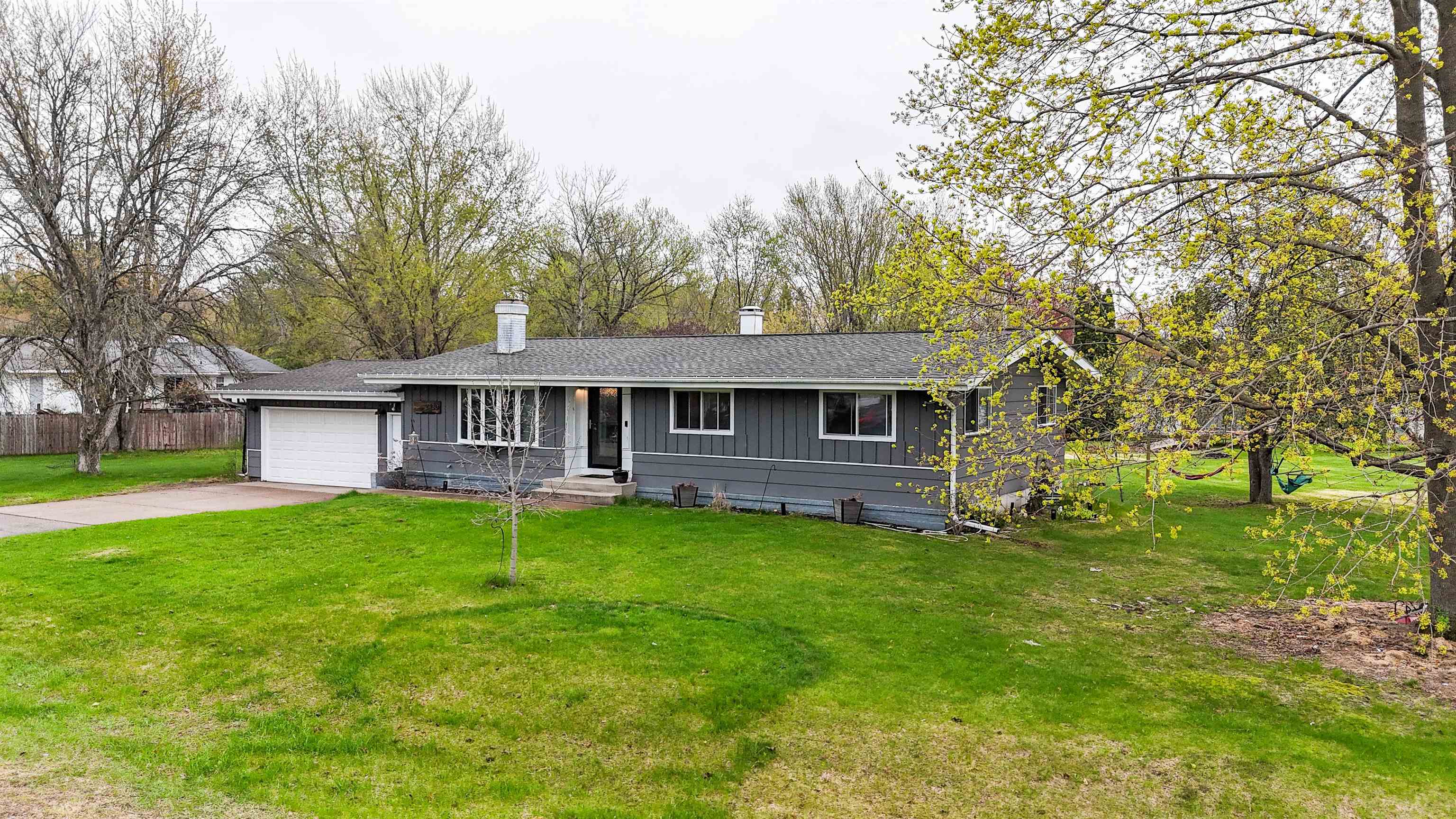 2430 MEADOW LANE, Plover, Wisconsin 54467, 3 Bedrooms Bedrooms, ,2 BathroomsBathrooms,Residential,For Sale,2430 MEADOW LANE,22601715