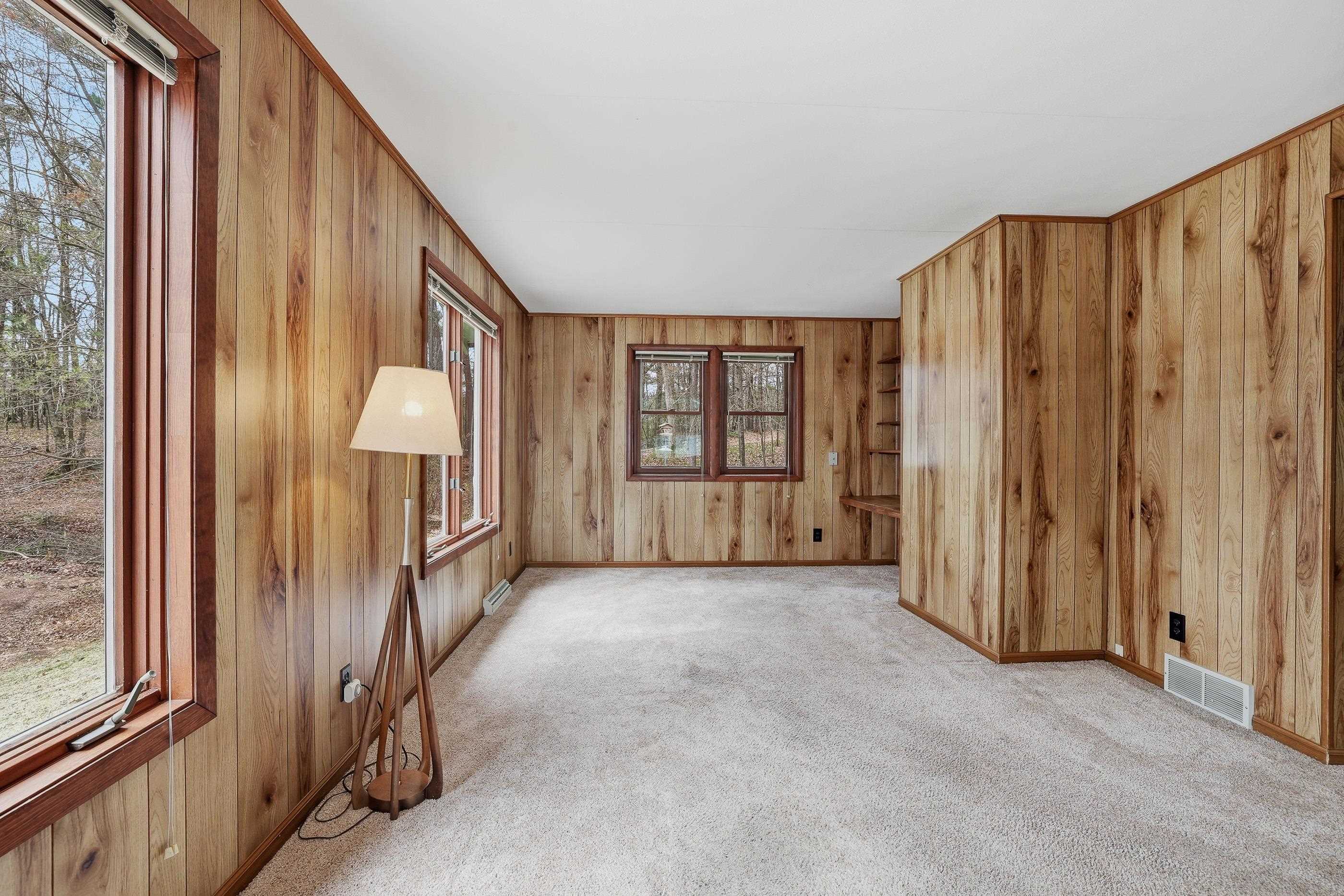 E1875 DOEDE LANE, Iola, Wisconsin 54945, 3 Bedrooms Bedrooms, ,2 BathroomsBathrooms,Residential,For Sale,E1875 DOEDE LANE,22601717