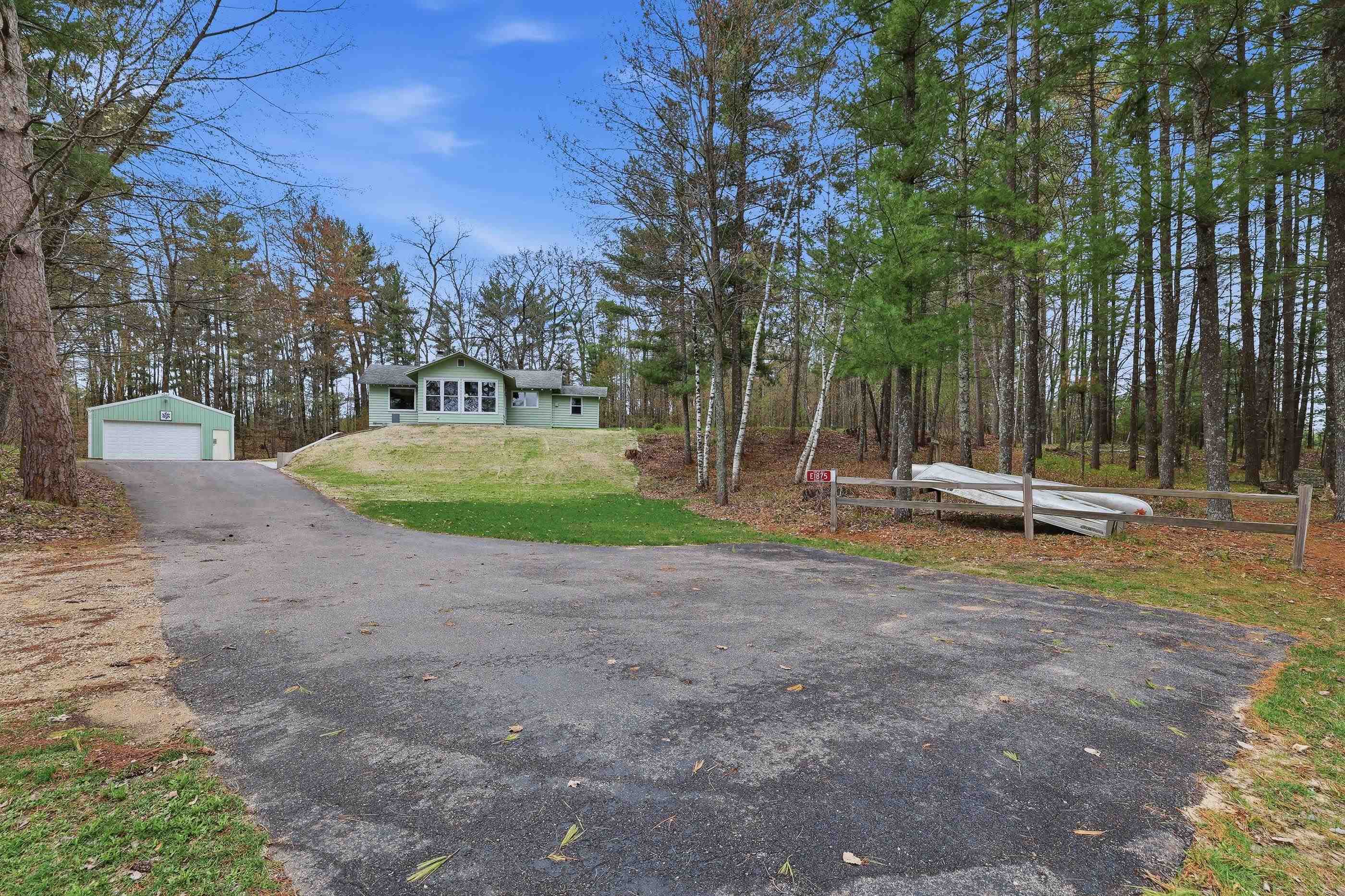 E1875 DOEDE LANE, Iola, Wisconsin 54945, 3 Bedrooms Bedrooms, ,2 BathroomsBathrooms,Residential,For Sale,E1875 DOEDE LANE,22601717