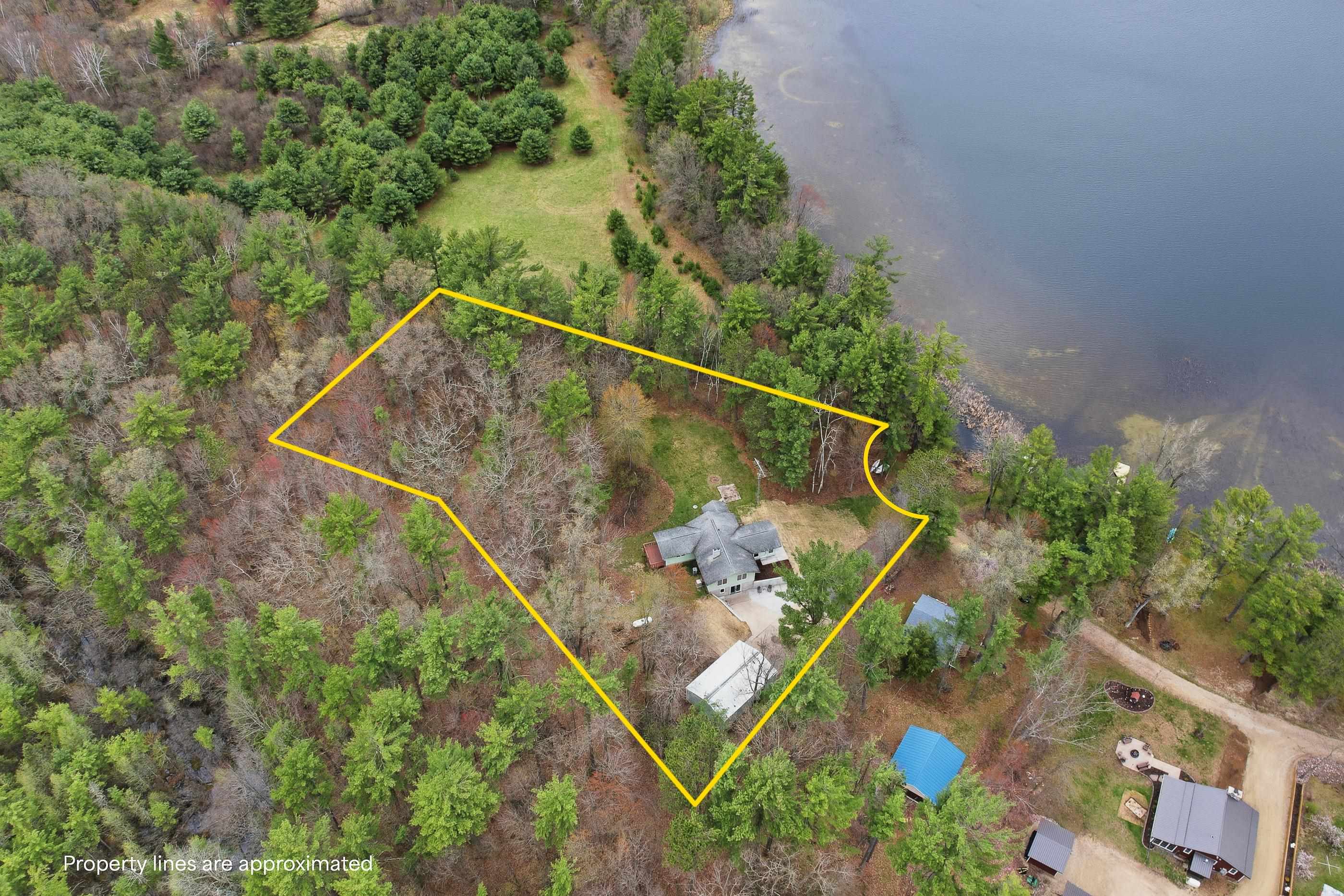 E1875 DOEDE LANE, Iola, Wisconsin 54945, 3 Bedrooms Bedrooms, ,2 BathroomsBathrooms,Residential,For Sale,E1875 DOEDE LANE,22601717