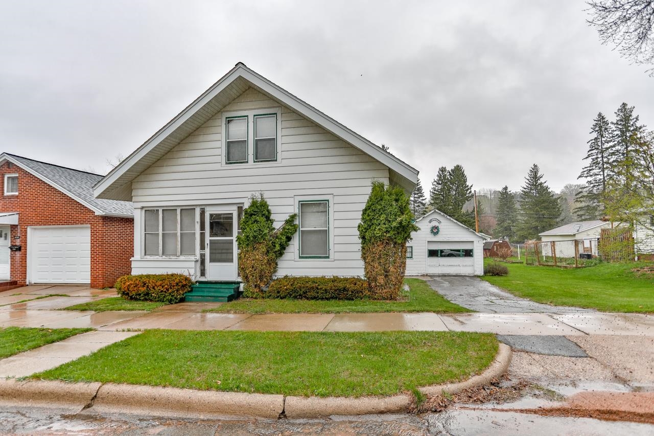 826 PARK AVENUE, Wausau, Wisconsin 54403, 3 Bedrooms Bedrooms, ,1 BathroomBathrooms,Residential,For Sale,826 PARK AVENUE,22601718
