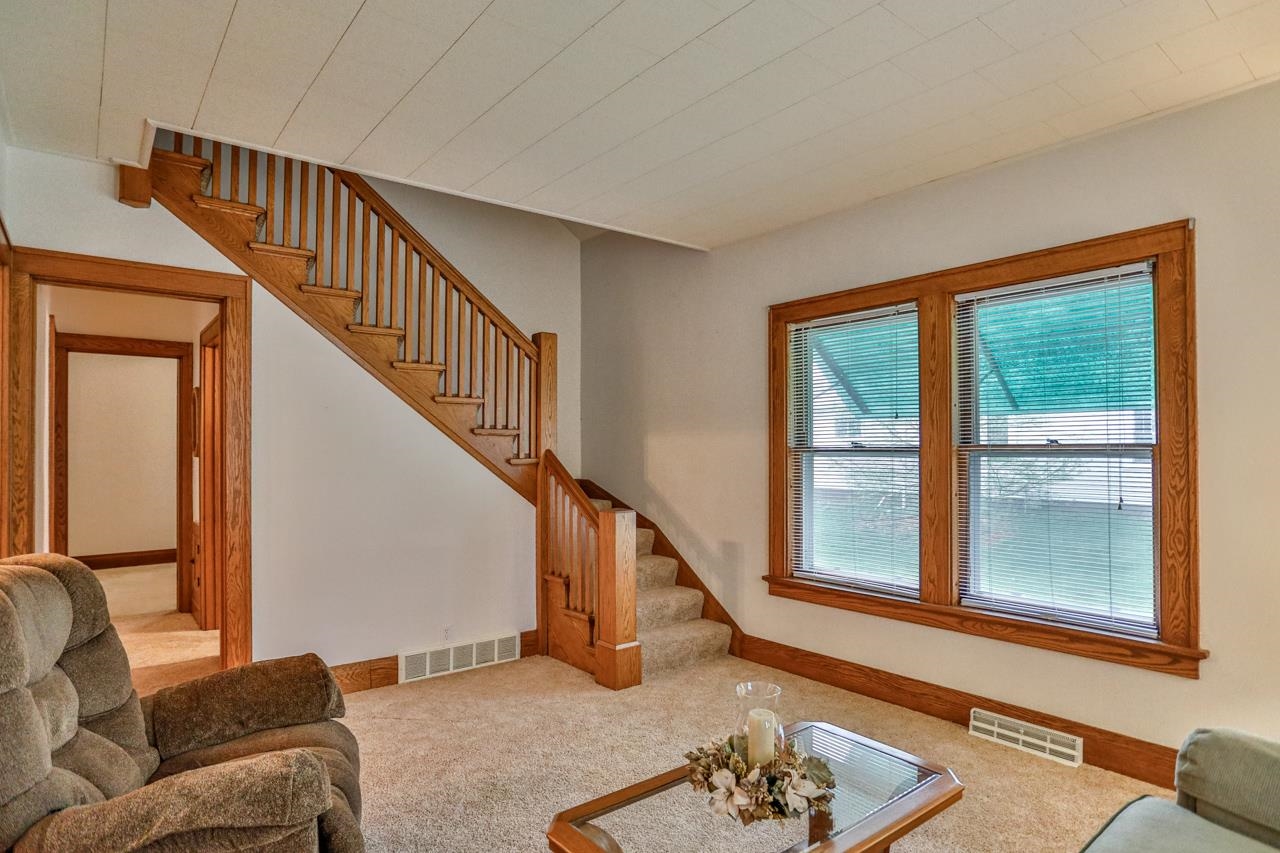 826 PARK AVENUE, Wausau, Wisconsin 54403, 3 Bedrooms Bedrooms, ,1 BathroomBathrooms,Residential,For Sale,826 PARK AVENUE,22601718