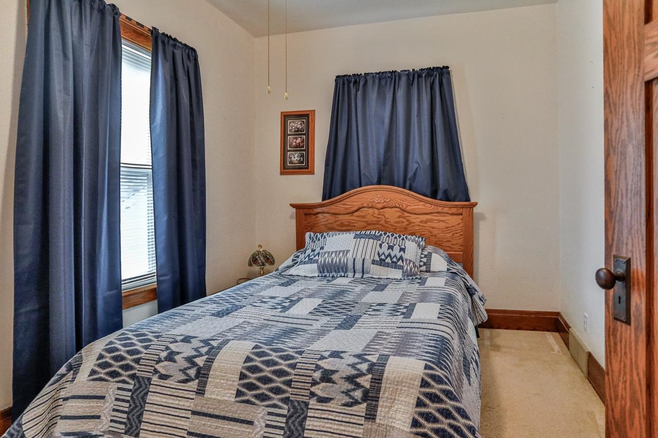 826 PARK AVENUE, Wausau, Wisconsin 54403, 3 Bedrooms Bedrooms, ,1 BathroomBathrooms,Residential,For Sale,826 PARK AVENUE,22601718