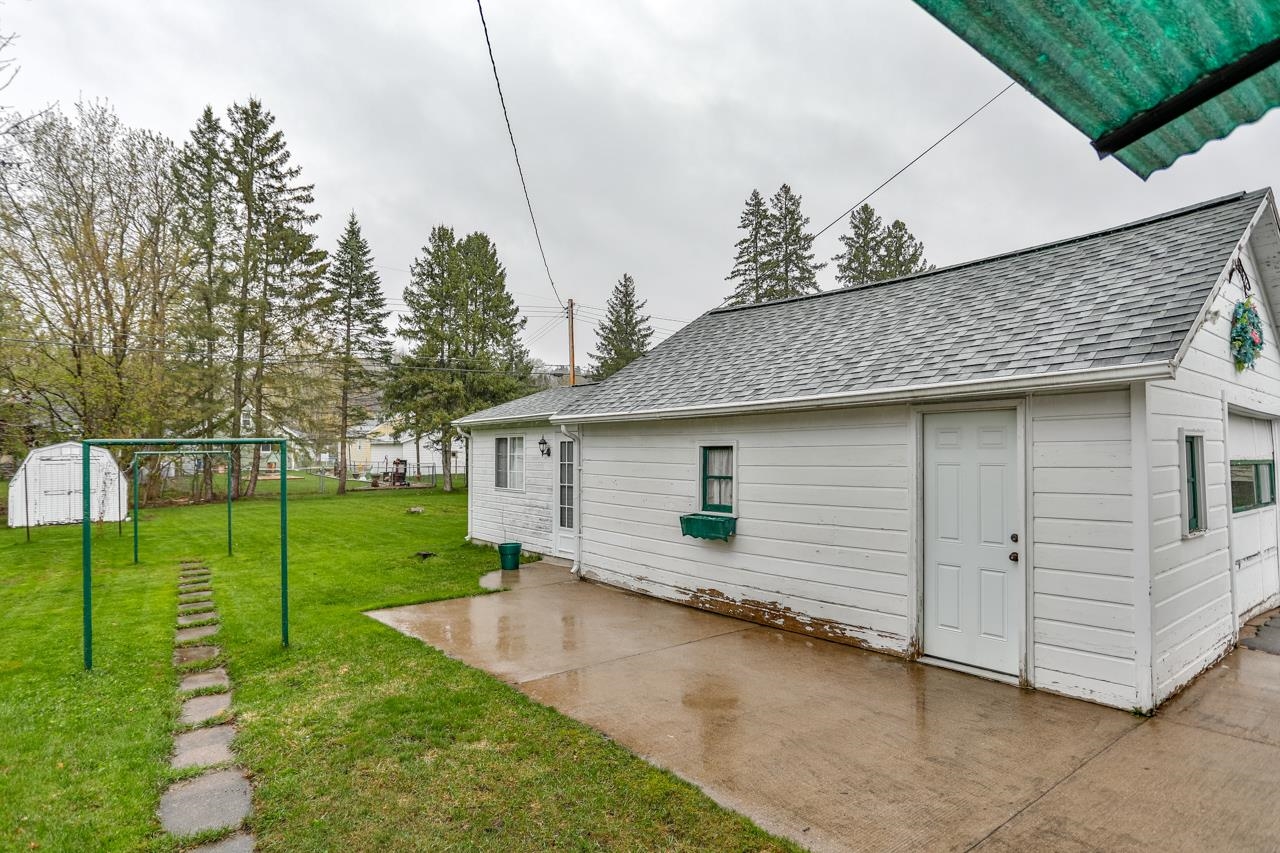 826 PARK AVENUE, Wausau, Wisconsin 54403, 3 Bedrooms Bedrooms, ,1 BathroomBathrooms,Residential,For Sale,826 PARK AVENUE,22601718