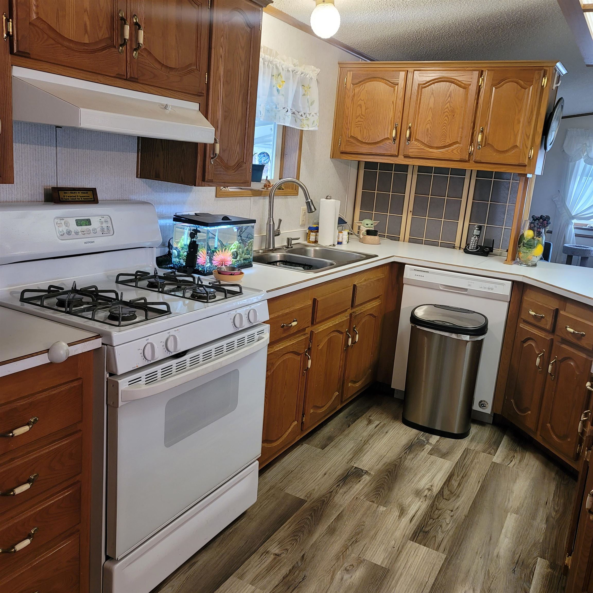 8311 STATE HIGHWAY 13 SOUTH, Wisconsin Rapids, Wisconsin 54494, 2 Bedrooms Bedrooms, ,2 BathroomsBathrooms,Residential,For Sale,8311 STATE HIGHWAY 13 SOUTH,22601720