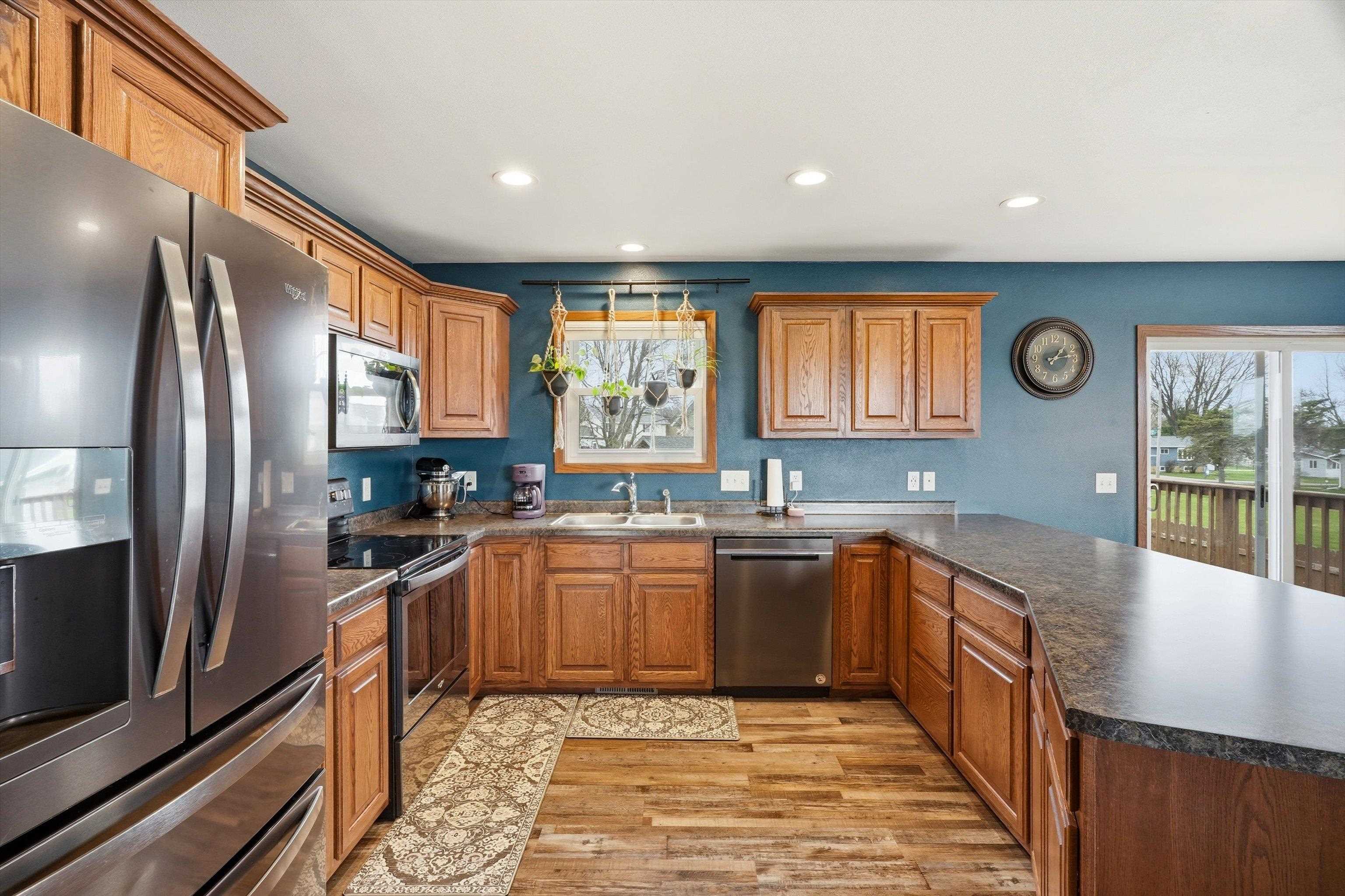 305 W 29TH STREET, Marshfield, Wisconsin 54449, 4 Bedrooms Bedrooms, ,2 BathroomsBathrooms,Residential,For Sale,305 W 29TH STREET,22601727
