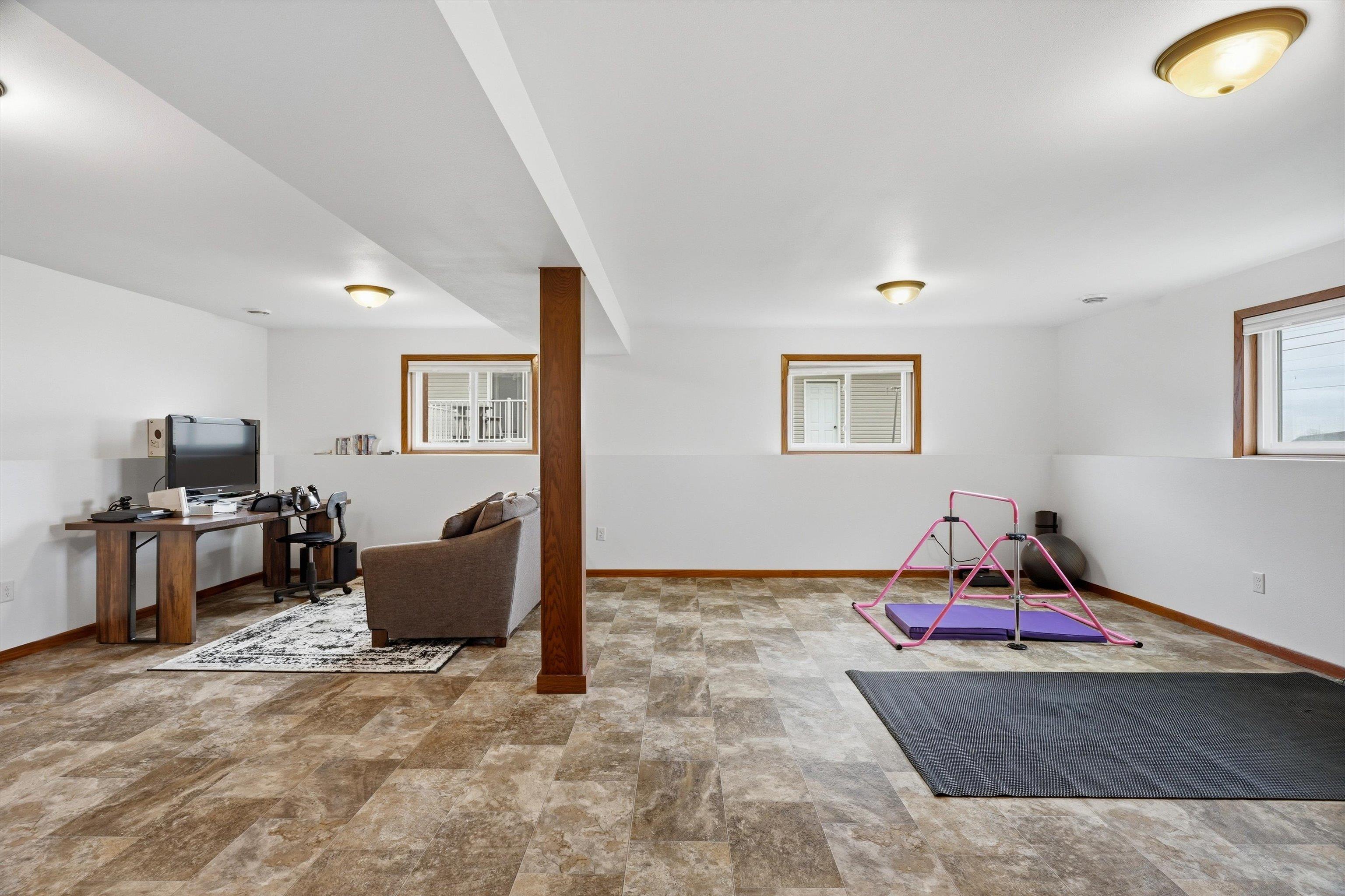 305 W 29TH STREET, Marshfield, Wisconsin 54449, 4 Bedrooms Bedrooms, ,2 BathroomsBathrooms,Residential,For Sale,305 W 29TH STREET,22601727