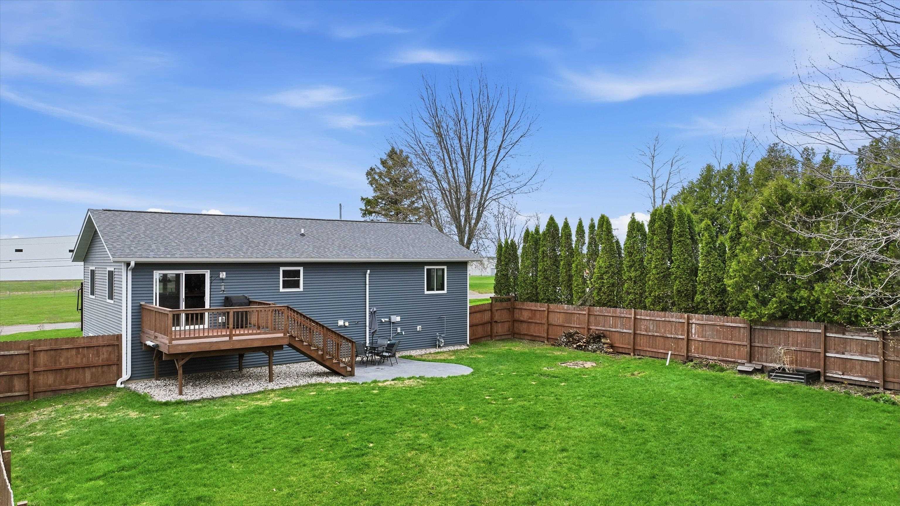 305 W 29TH STREET, Marshfield, Wisconsin 54449, 4 Bedrooms Bedrooms, ,2 BathroomsBathrooms,Residential,For Sale,305 W 29TH STREET,22601727