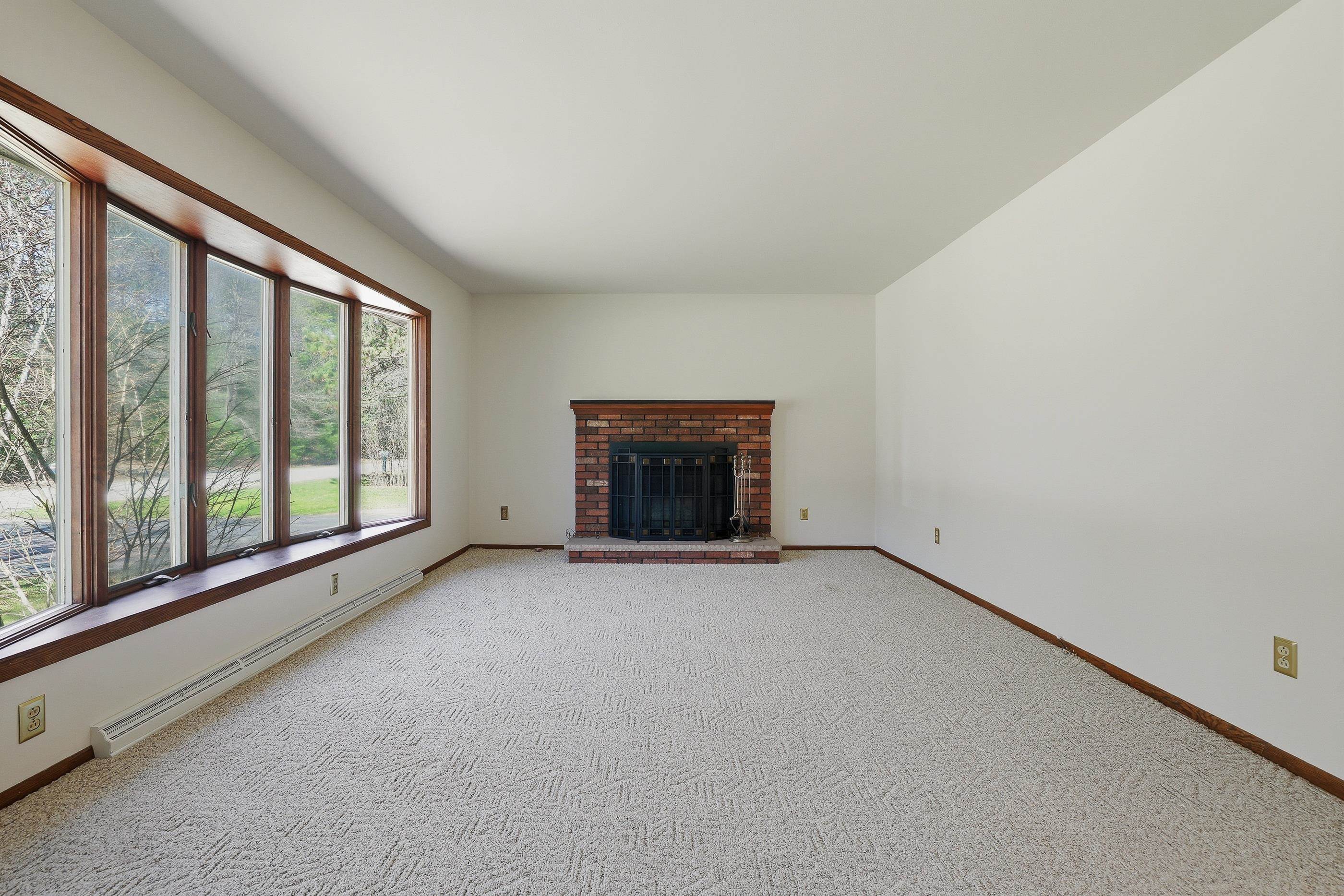 1835 EDGEWOOD LANE, Stevens Point, Wisconsin 54482, 3 Bedrooms Bedrooms, ,1 BathroomBathrooms,Residential,For Sale,1835 EDGEWOOD LANE,22601729