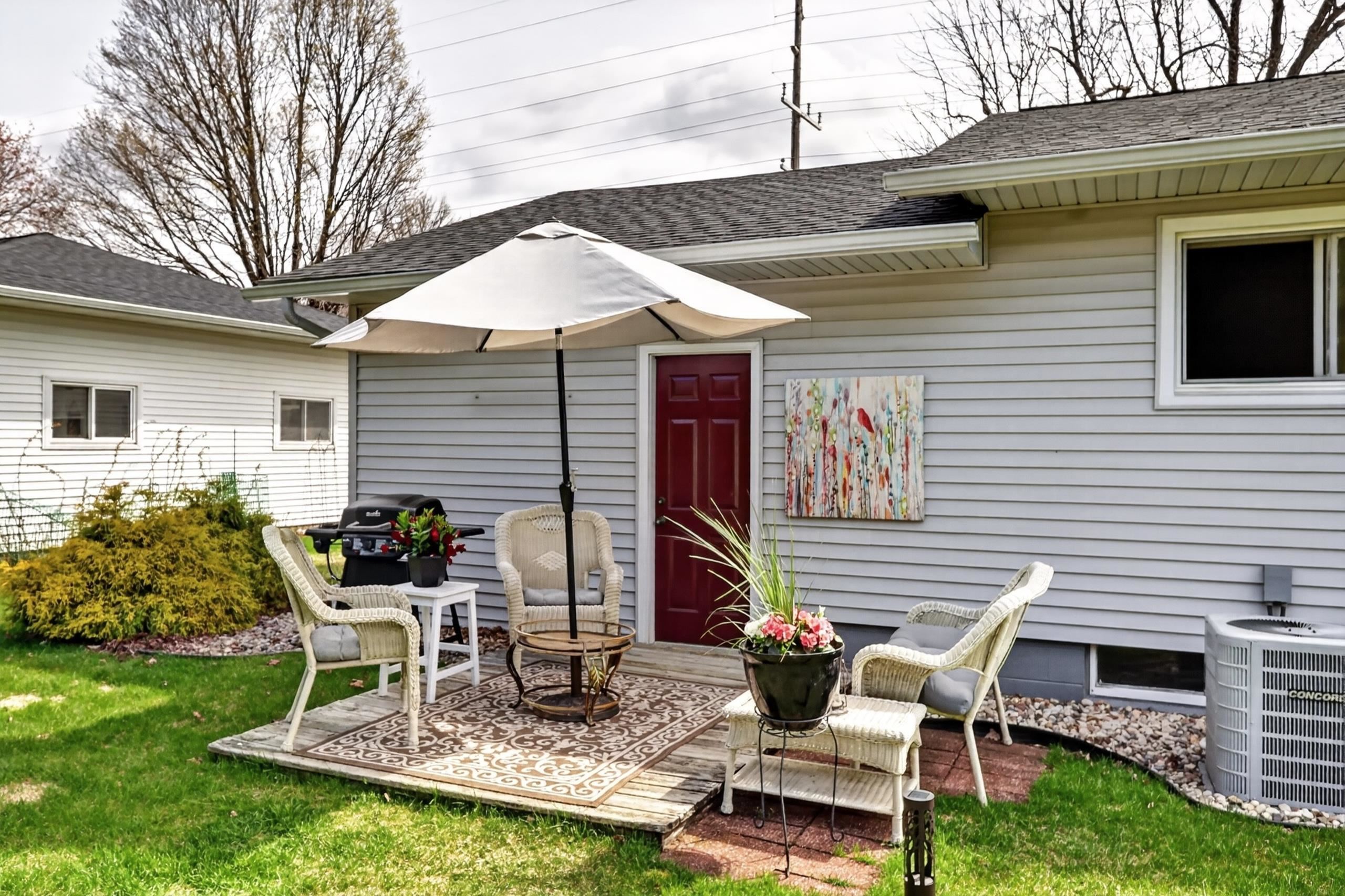 910 16TH STREET SOUTH, Wisconsin Rapids, Wisconsin 54494, 3 Bedrooms Bedrooms, ,1 BathroomBathrooms,Residential,For Sale,910 16TH STREET SOUTH,22601730