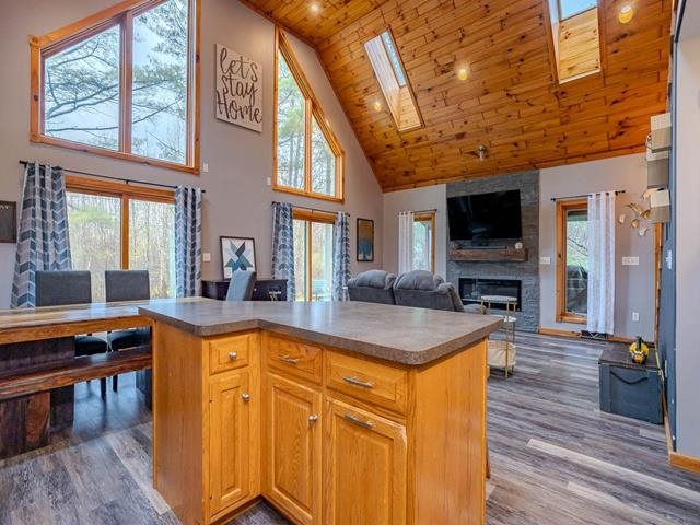 1010 ADAMS STREET, Merrill, Wisconsin 54452, 3 Bedrooms Bedrooms, ,2 BathroomsBathrooms,Residential,For Sale,1010 ADAMS STREET,22601731
