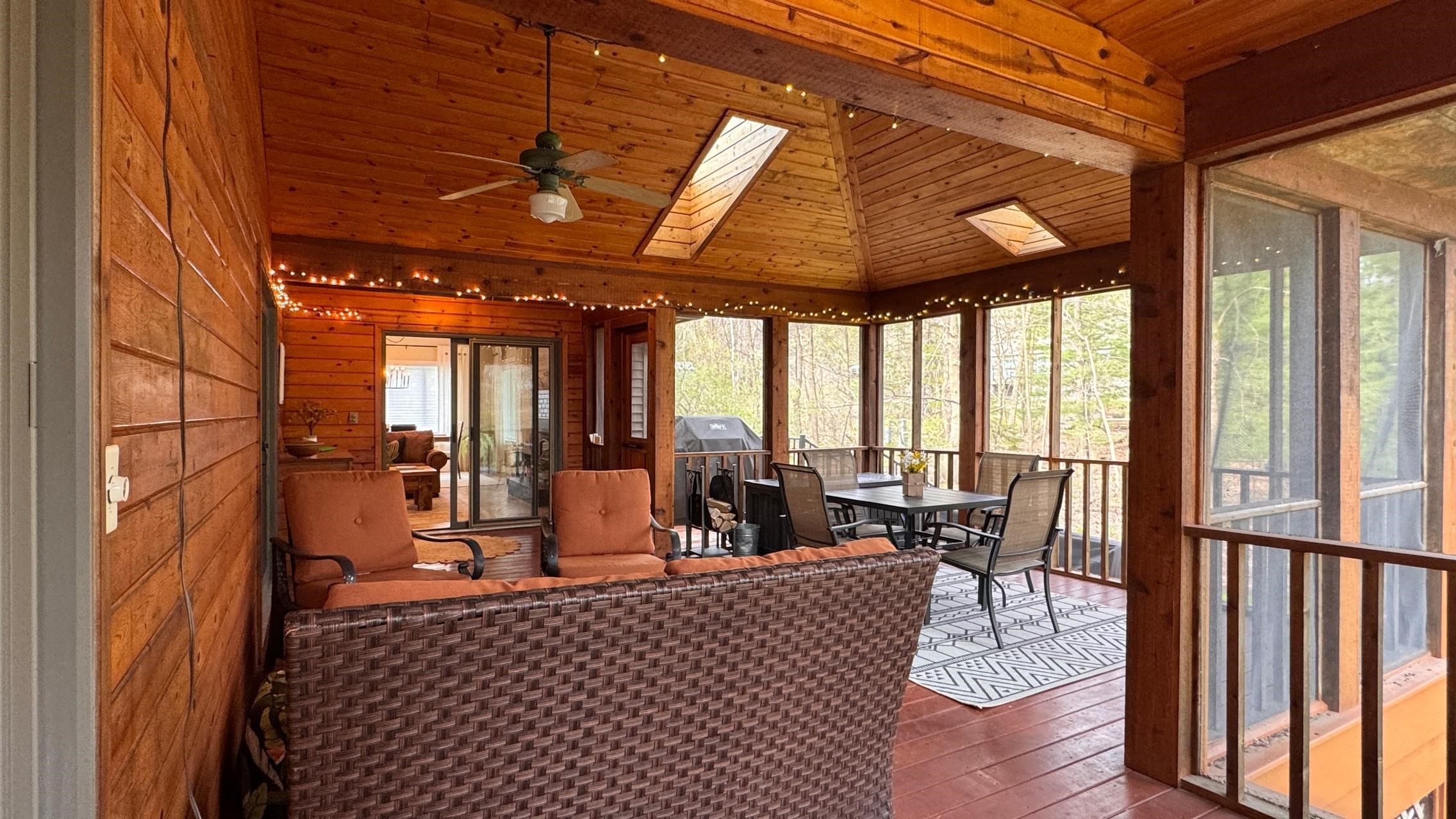 113 S EMERALD DRIVE, Wausau, Wisconsin 54401, 4 Bedrooms Bedrooms, ,3 BathroomsBathrooms,Residential,For Sale,113 S EMERALD DRIVE,22601735