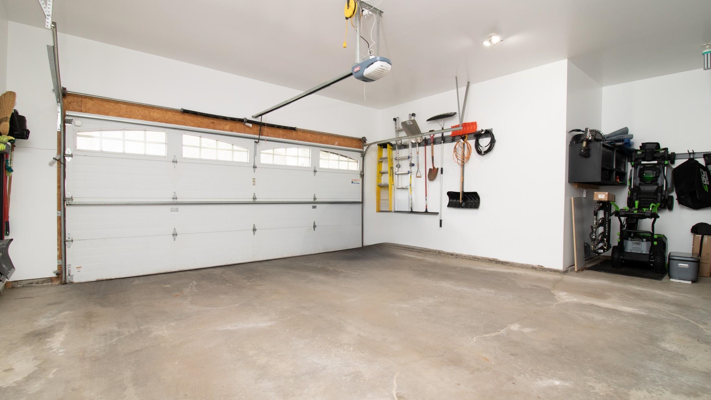 113 S EMERALD DRIVE, Wausau, Wisconsin 54401, 4 Bedrooms Bedrooms, ,3 BathroomsBathrooms,Residential,For Sale,113 S EMERALD DRIVE,22601735