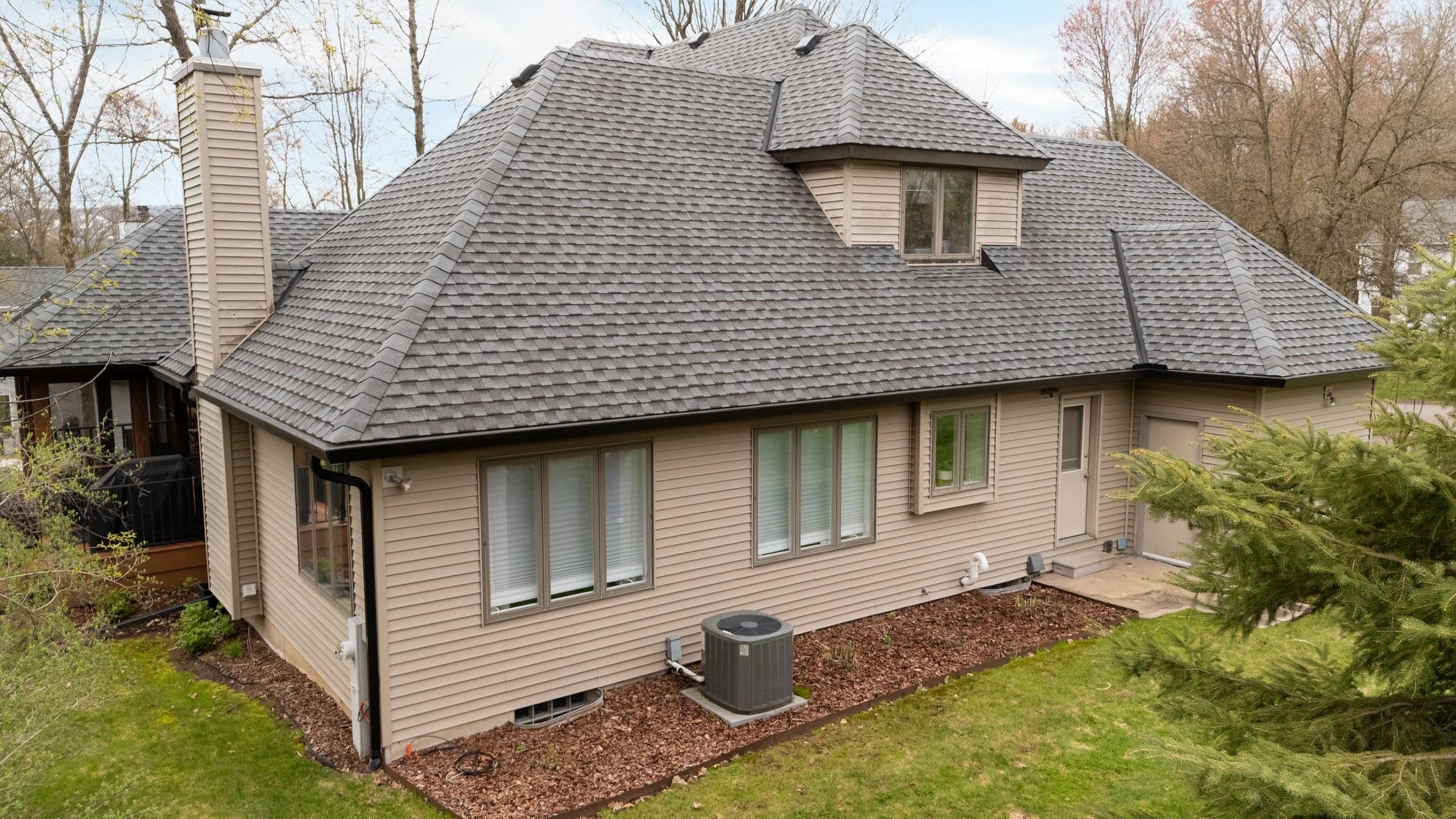 113 S EMERALD DRIVE, Wausau, Wisconsin 54401, 4 Bedrooms Bedrooms, ,3 BathroomsBathrooms,Residential,For Sale,113 S EMERALD DRIVE,22601735