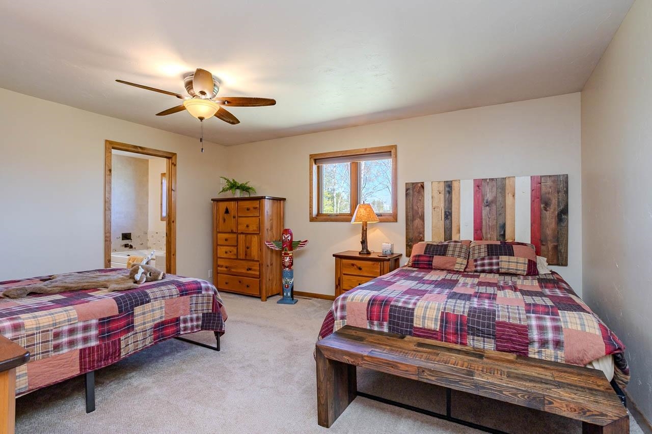 N11975 CTH Y, Tomahawk, Wisconsin 54487, 2 Bedrooms Bedrooms, ,2 BathroomsBathrooms,Residential,For Sale,N11975 CTH Y,22601736
