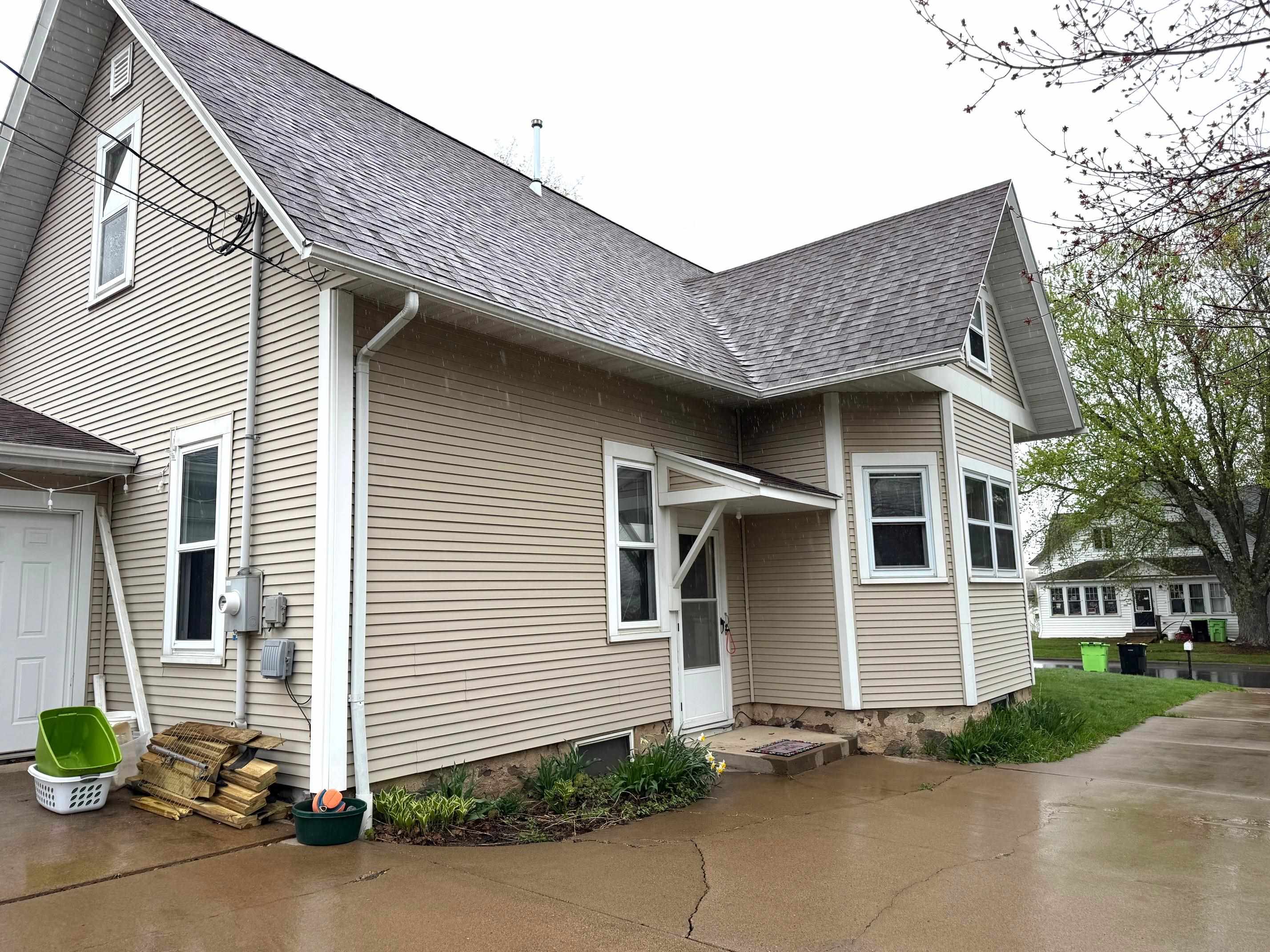 305 N DIVISION STREET, Loyal, Wisconsin 54446, 2 Bedrooms Bedrooms, ,1 BathroomBathrooms,Residential,For Sale,305 N DIVISION STREET,22601738