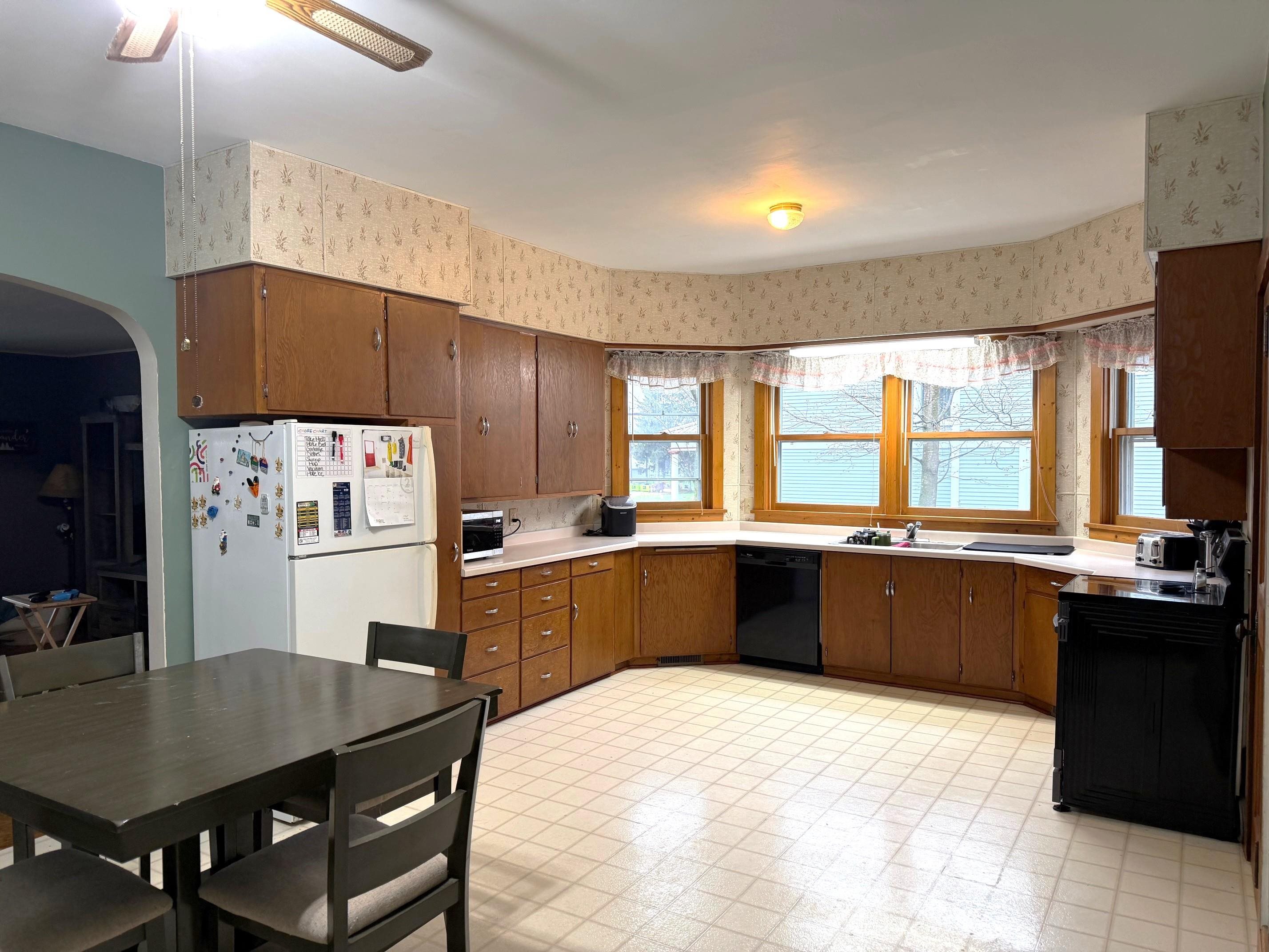 305 N DIVISION STREET, Loyal, Wisconsin 54446, 2 Bedrooms Bedrooms, ,1 BathroomBathrooms,Residential,For Sale,305 N DIVISION STREET,22601738