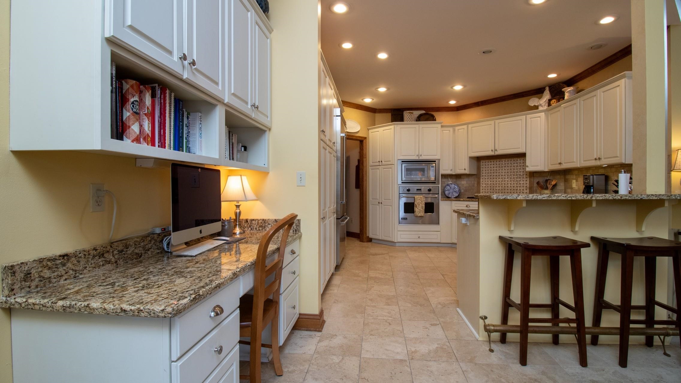 1706 TALL OAKS DRIVE, Wausau, Wisconsin 54403, 4 Bedrooms Bedrooms, ,4 BathroomsBathrooms,Residential,For Sale,1706 TALL OAKS DRIVE,22601739