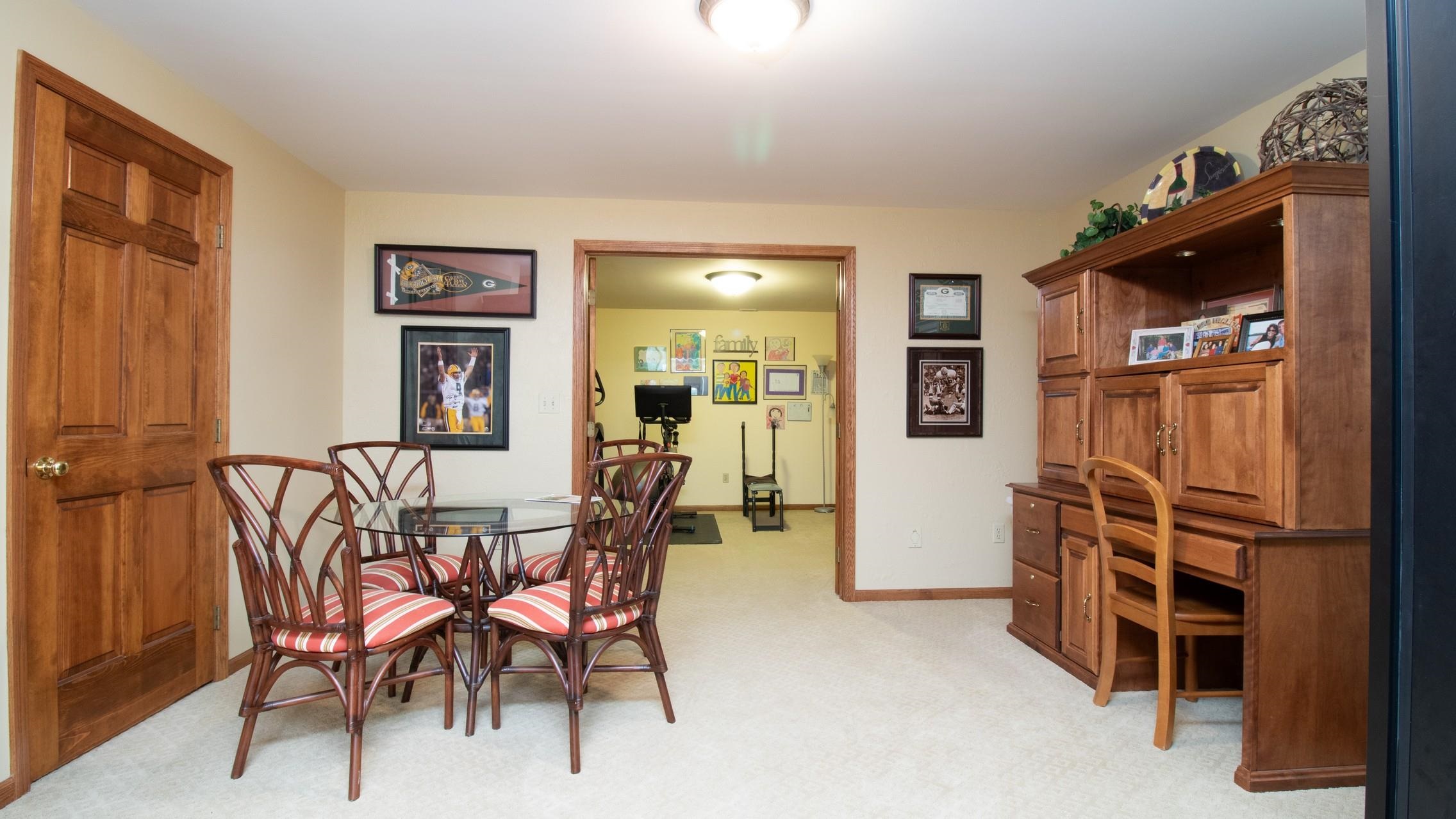 1706 TALL OAKS DRIVE, Wausau, Wisconsin 54403, 4 Bedrooms Bedrooms, ,4 BathroomsBathrooms,Residential,For Sale,1706 TALL OAKS DRIVE,22601739