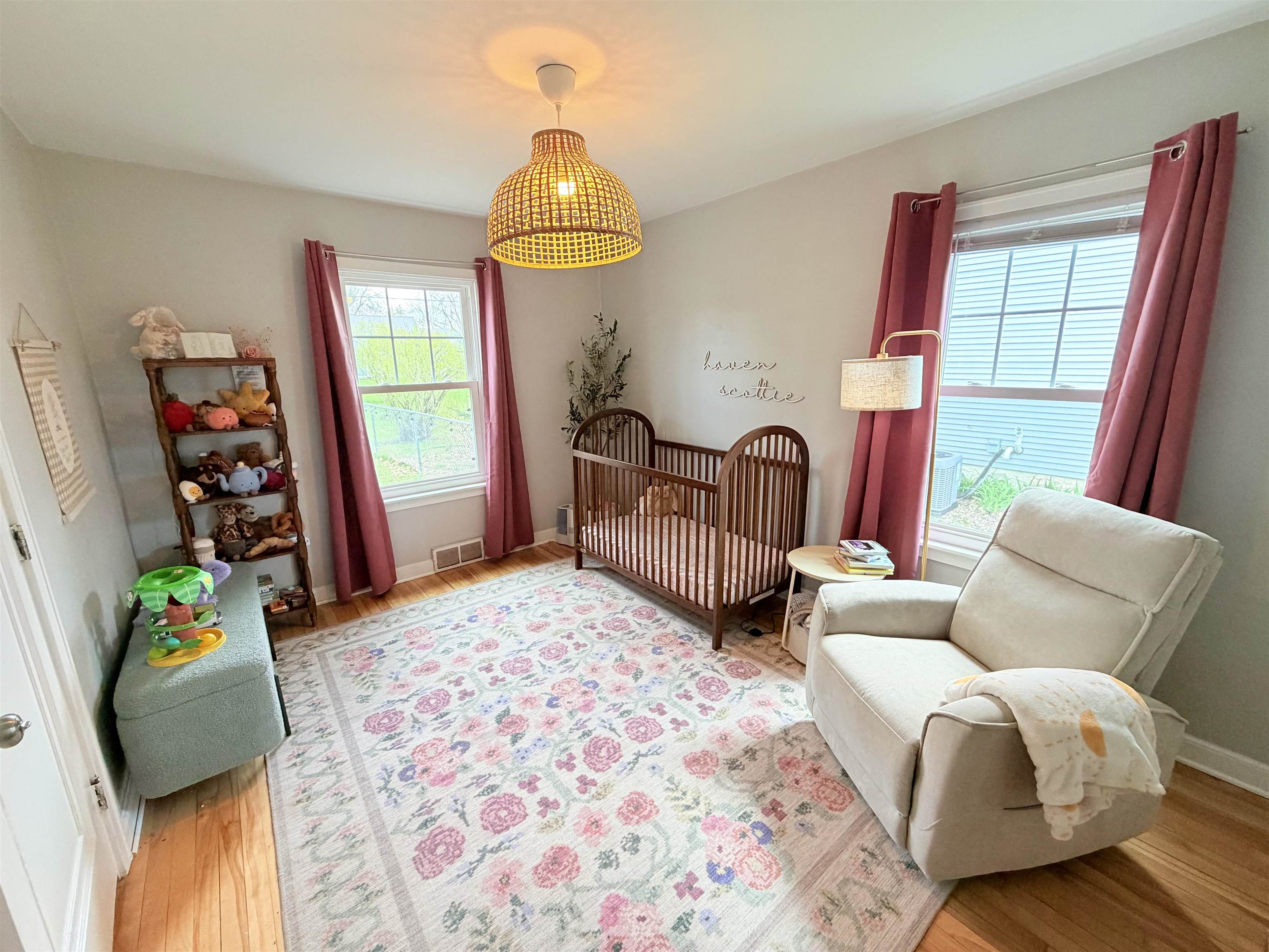 401 BROADWAY AVENUE, Wausau, Wisconsin 54403, 3 Bedrooms Bedrooms, ,1 BathroomBathrooms,Residential,For Sale,401 BROADWAY AVENUE,22601743