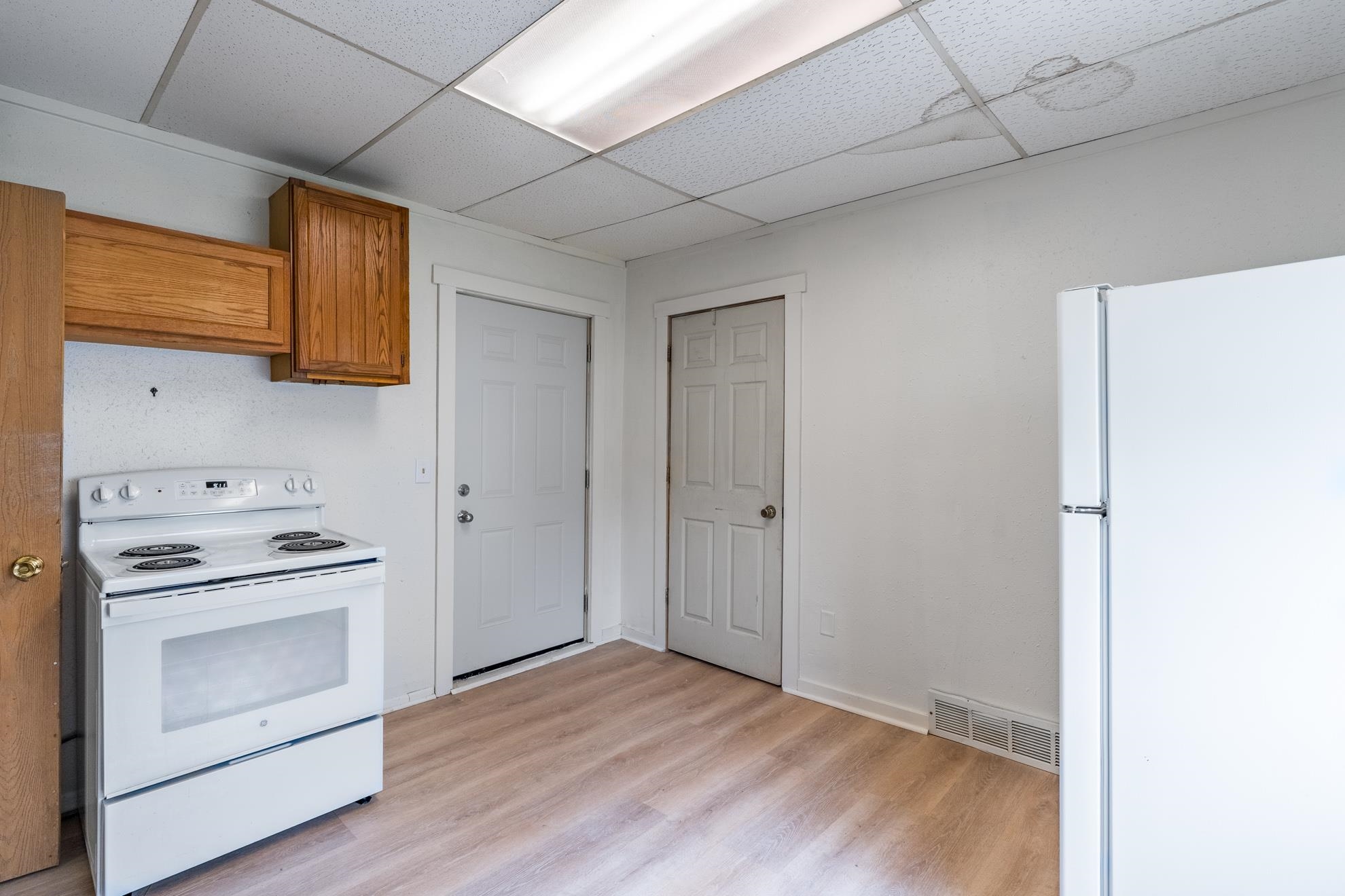 415 EDISON STREET, Antigo, Wisconsin 54409, 2 Bedrooms Bedrooms, ,1 BathroomBathrooms,Multi-family,For Sale,415 EDISON STREET,22601747