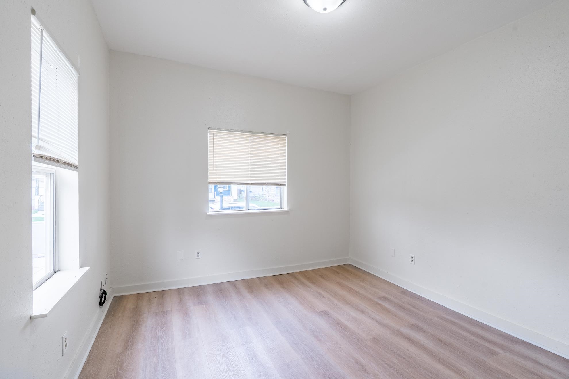 415 EDISON STREET, Antigo, Wisconsin 54409, 2 Bedrooms Bedrooms, ,1 BathroomBathrooms,Multi-family,For Sale,415 EDISON STREET,22601747