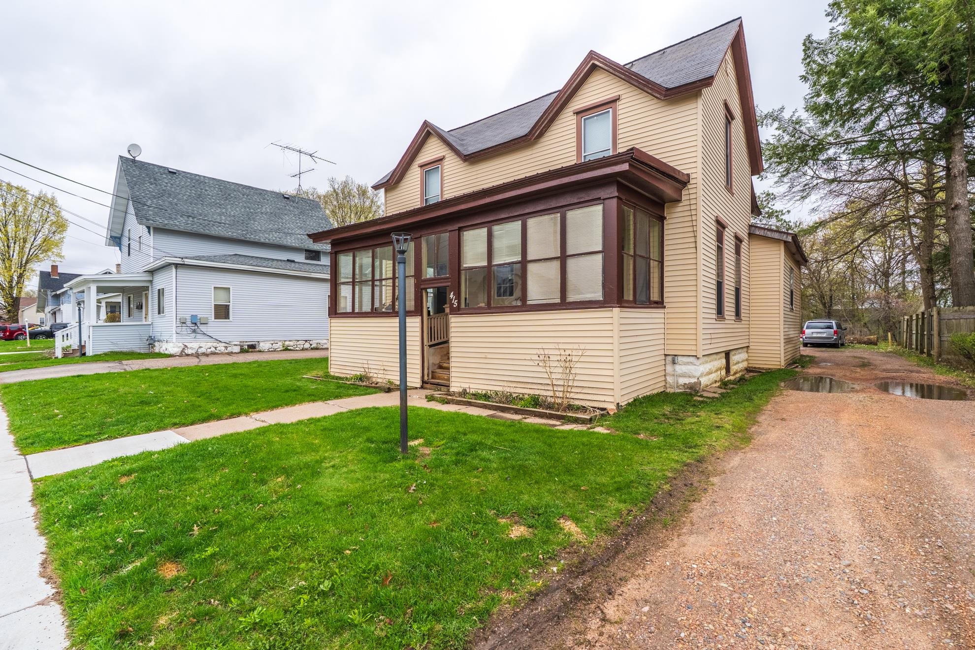 415 EDISON STREET, Antigo, Wisconsin 54409, 2 Bedrooms Bedrooms, ,1 BathroomBathrooms,Multi-family,For Sale,415 EDISON STREET,22601747