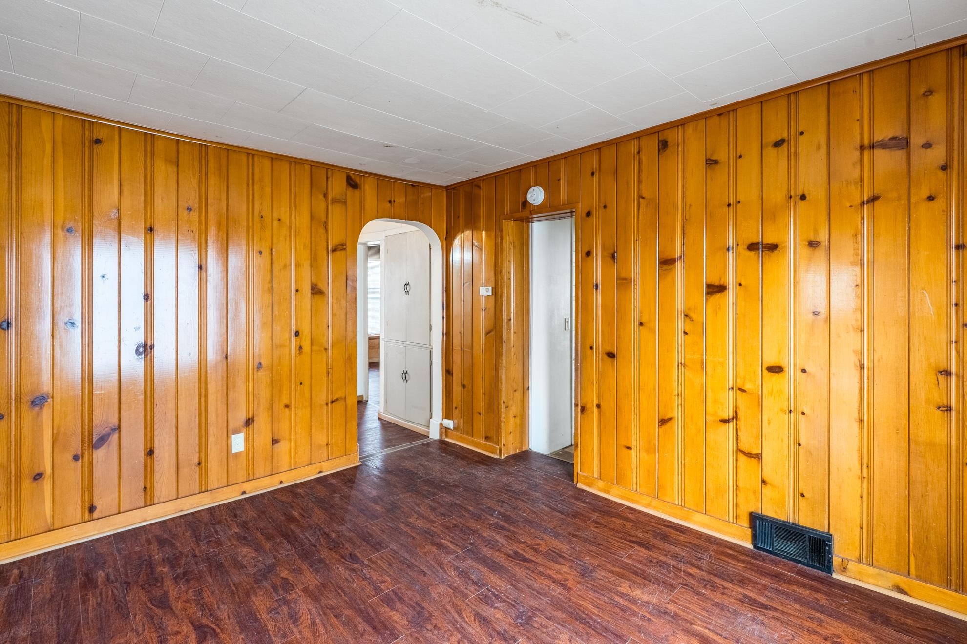 415 EDISON STREET, Antigo, Wisconsin 54409, 2 Bedrooms Bedrooms, ,1 BathroomBathrooms,Multi-family,For Sale,415 EDISON STREET,22601747