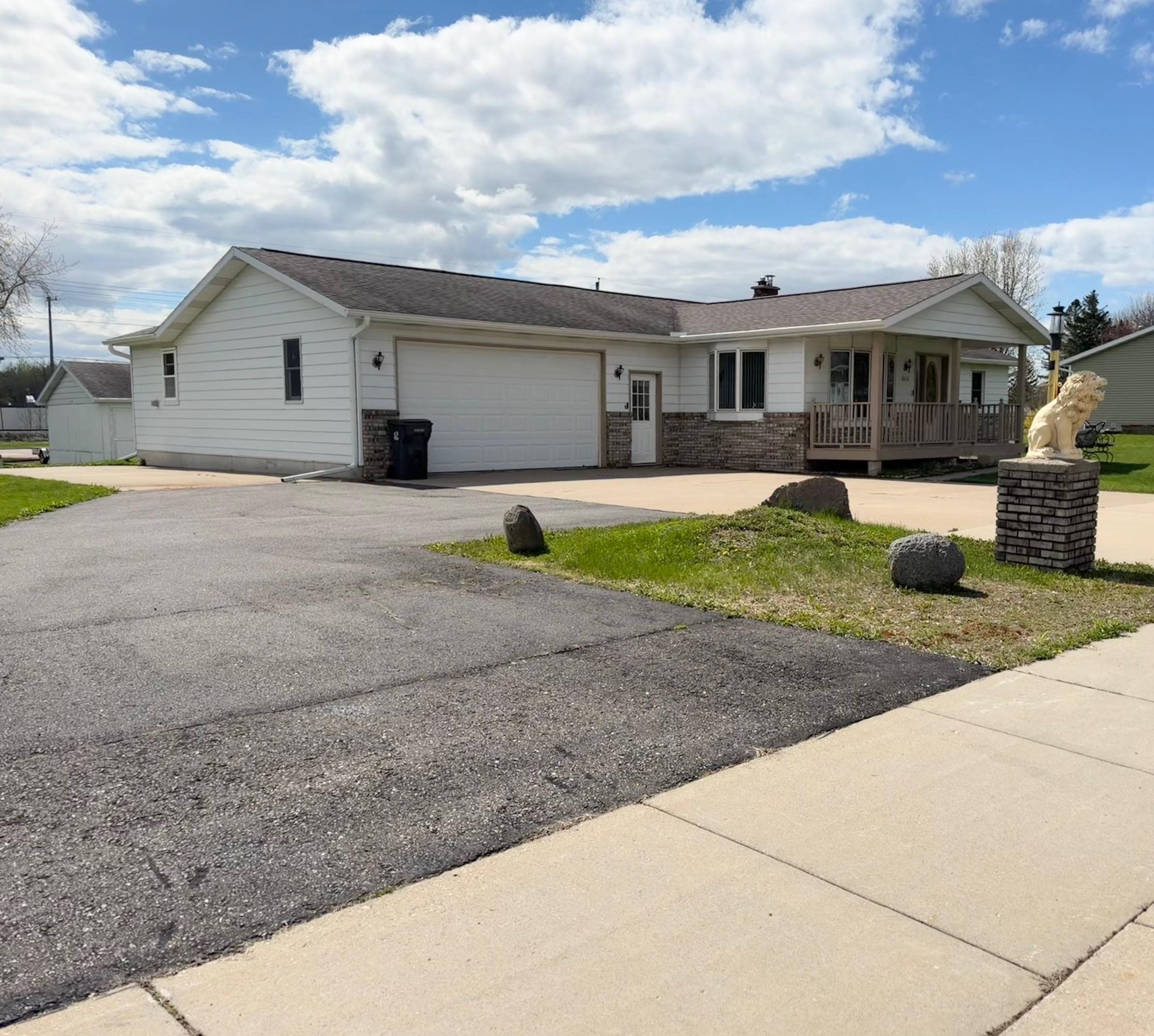 3028 POPP AVENUE, Marshfield, Wisconsin 54449, 4 Bedrooms Bedrooms, ,1 BathroomBathrooms,Residential,For Sale,3028 POPP AVENUE,22601749