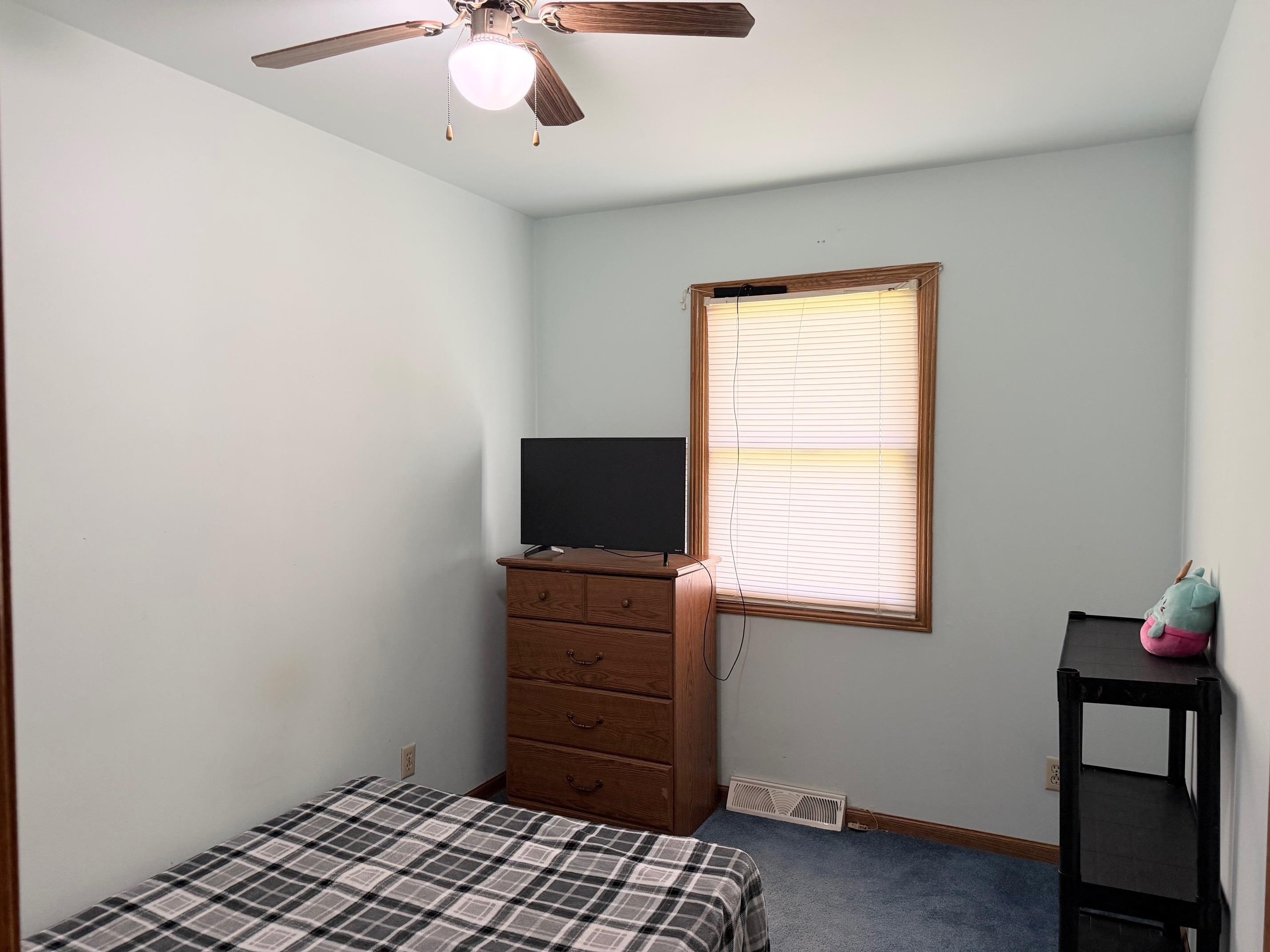3028 POPP AVENUE, Marshfield, Wisconsin 54449, 4 Bedrooms Bedrooms, ,1 BathroomBathrooms,Residential,For Sale,3028 POPP AVENUE,22601749