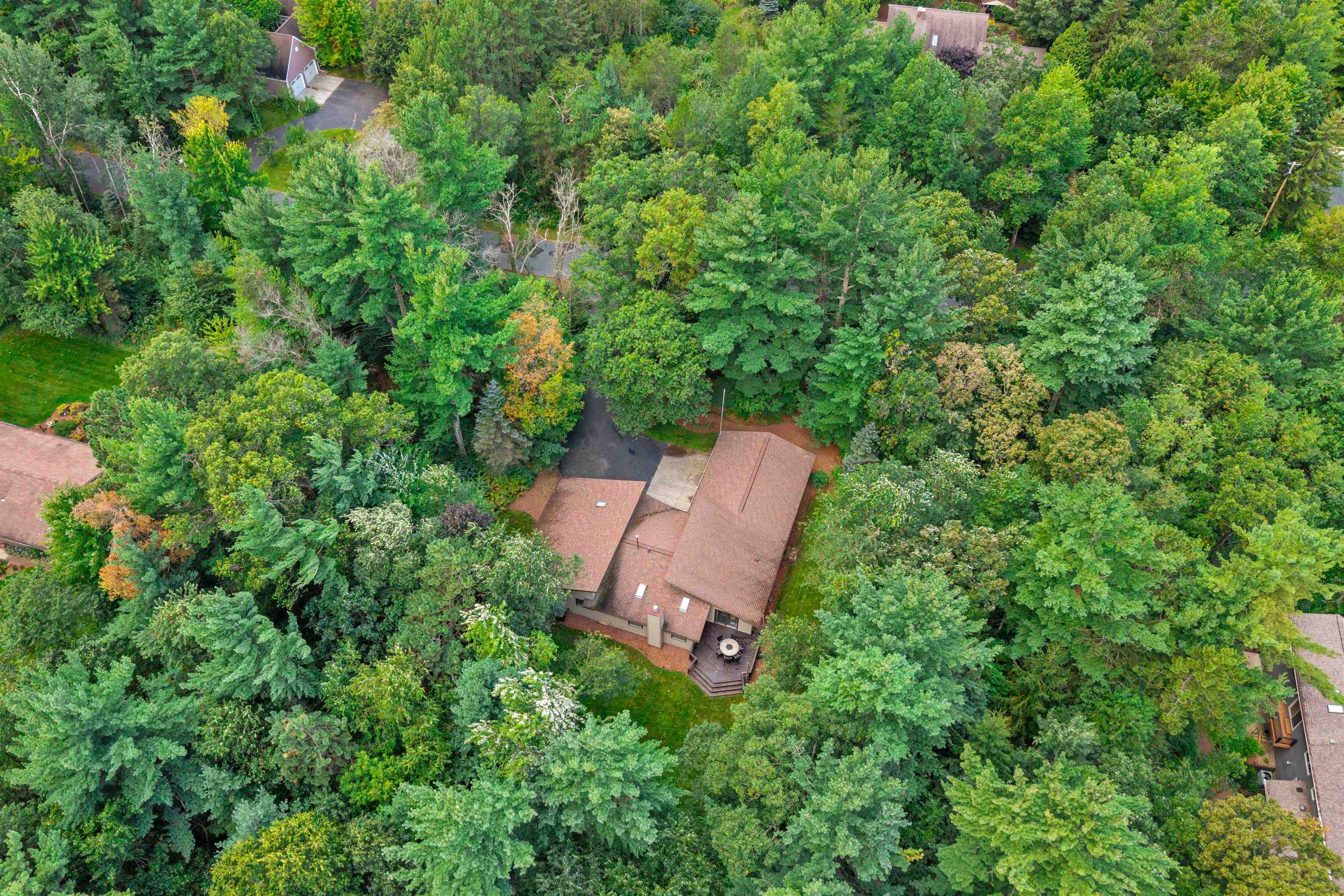 313 WOODLAND DRIVE, Stevens Point, Wisconsin 54482, 3 Bedrooms Bedrooms, ,2 BathroomsBathrooms,Residential,For Sale,313 WOODLAND DRIVE,22601752