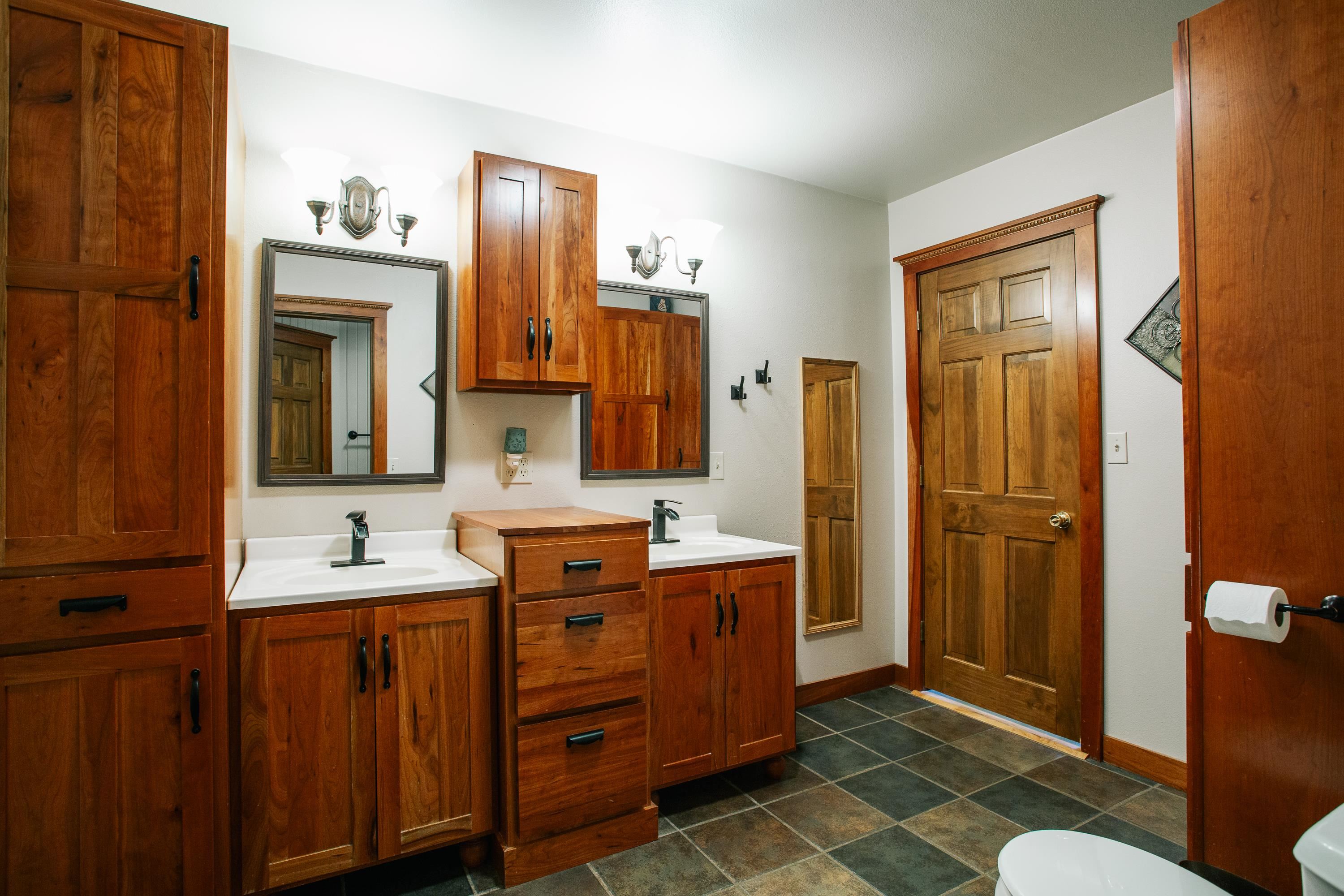 404 E 2ND STREET, Neillsville, Wisconsin 54456, 3 Bedrooms Bedrooms, ,2 BathroomsBathrooms,Residential,For Sale,404 E 2ND STREET,22601753