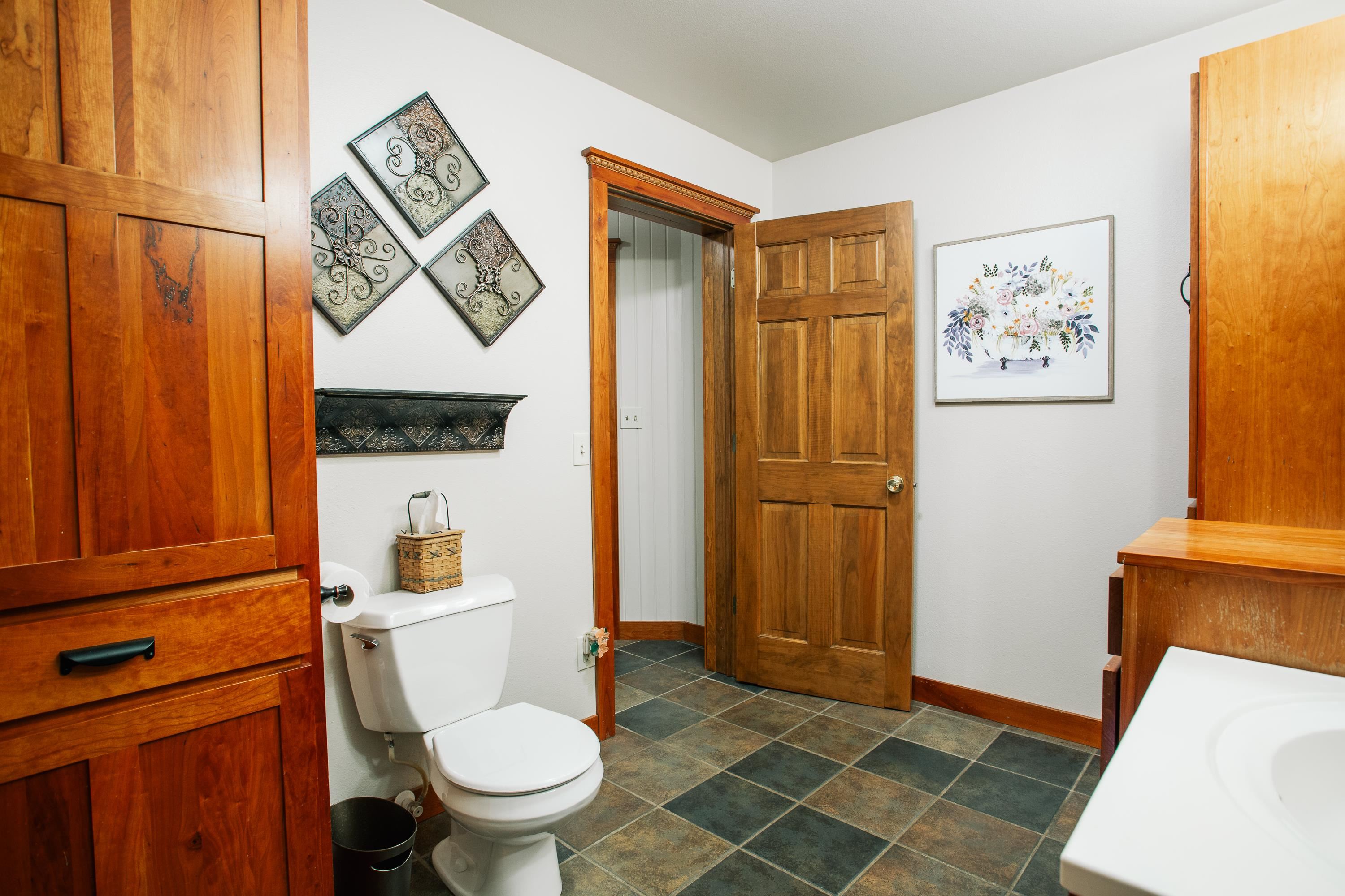 404 E 2ND STREET, Neillsville, Wisconsin 54456, 3 Bedrooms Bedrooms, ,2 BathroomsBathrooms,Residential,For Sale,404 E 2ND STREET,22601753