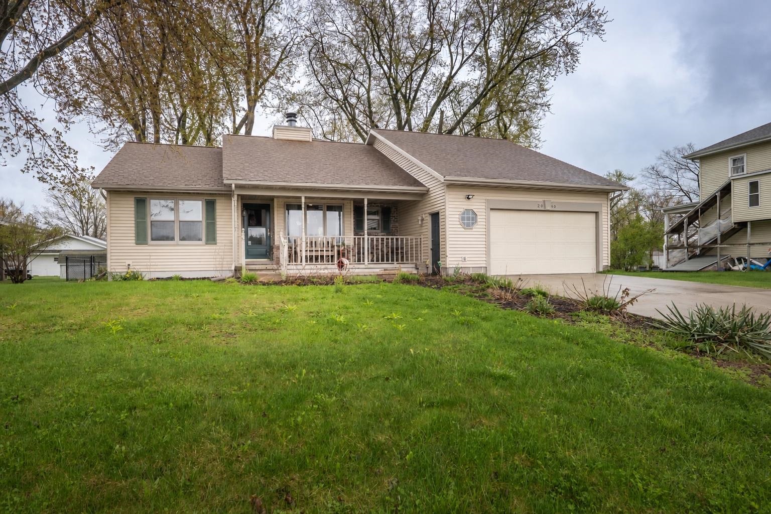 2040 N 1ST STREET, Wisconsin Rapids, Wisconsin 54494, 3 Bedrooms Bedrooms, ,2 BathroomsBathrooms,Residential,For Sale,2040 N 1ST STREET,22601754