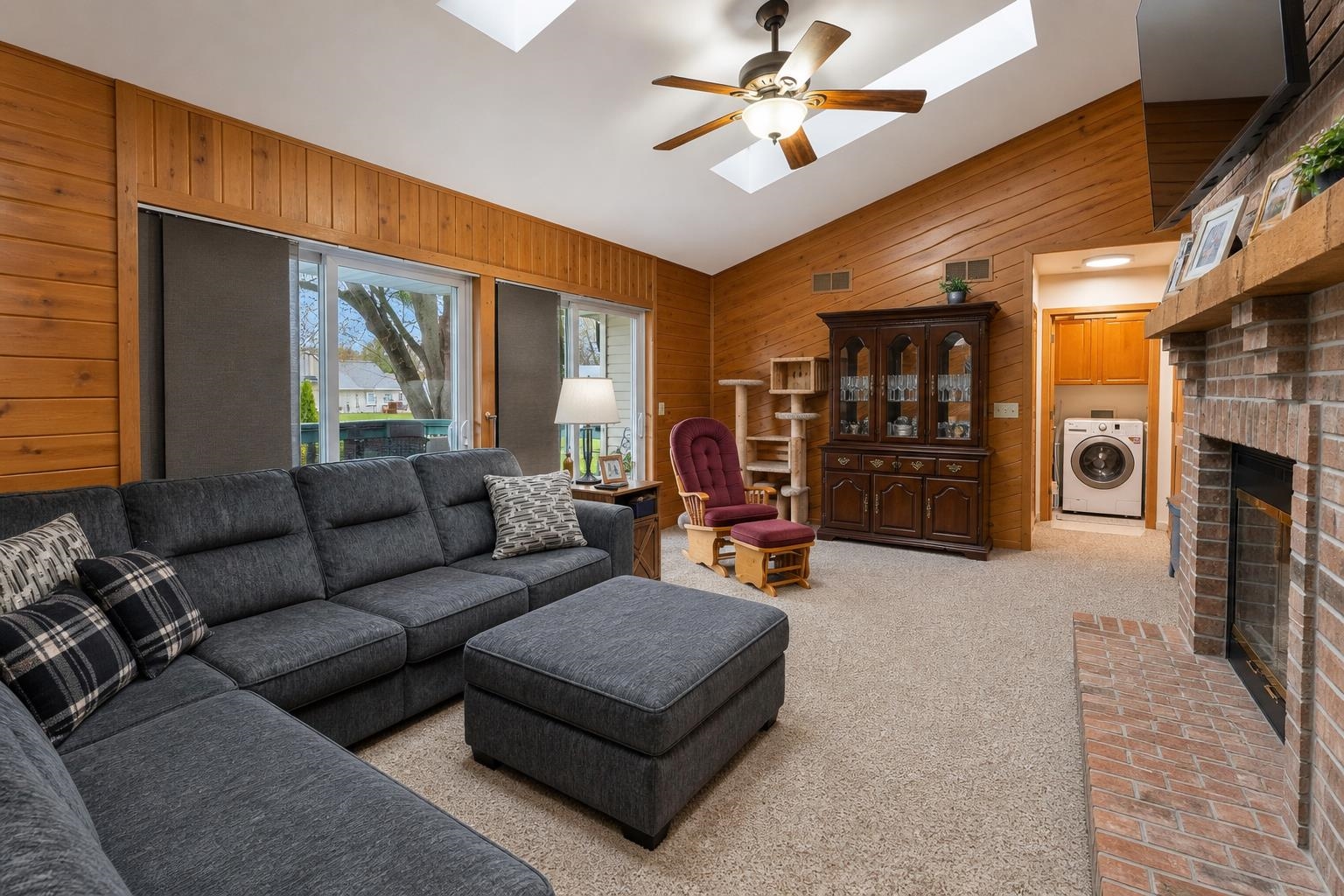2040 N 1ST STREET, Wisconsin Rapids, Wisconsin 54494, 3 Bedrooms Bedrooms, ,2 BathroomsBathrooms,Residential,For Sale,2040 N 1ST STREET,22601754