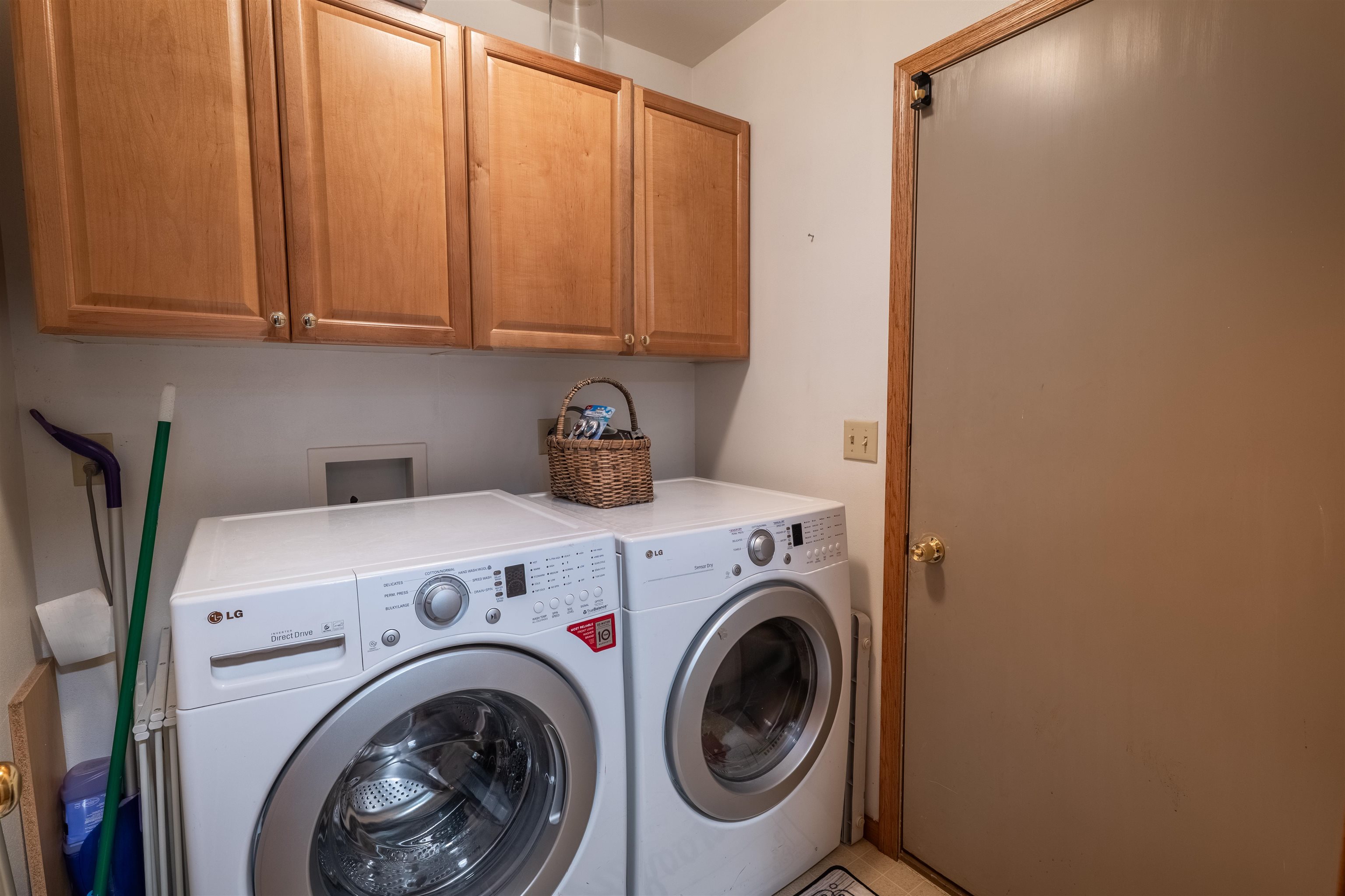 2040 N 1ST STREET, Wisconsin Rapids, Wisconsin 54494, 3 Bedrooms Bedrooms, ,2 BathroomsBathrooms,Residential,For Sale,2040 N 1ST STREET,22601754