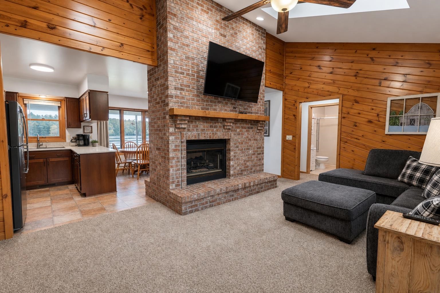 2040 N 1ST STREET, Wisconsin Rapids, Wisconsin 54494, 3 Bedrooms Bedrooms, ,2 BathroomsBathrooms,Residential,For Sale,2040 N 1ST STREET,22601754