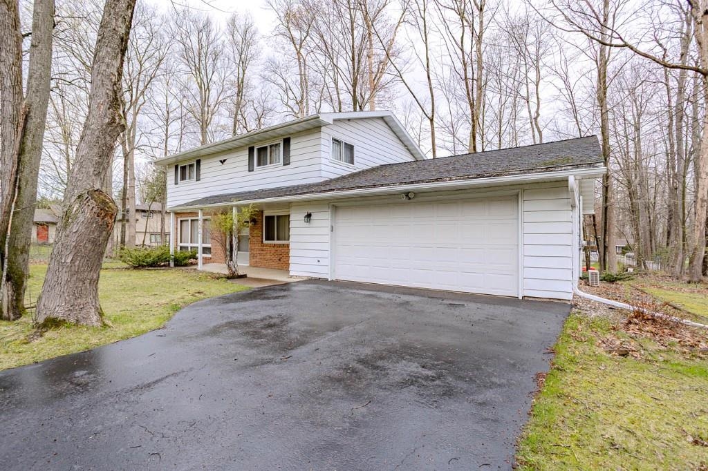 2110 HEMLOCK AVENUE, Schofield, Wisconsin 54476, 4 Bedrooms Bedrooms, ,1 BathroomBathrooms,Residential,For Sale,2110 HEMLOCK AVENUE,22601755