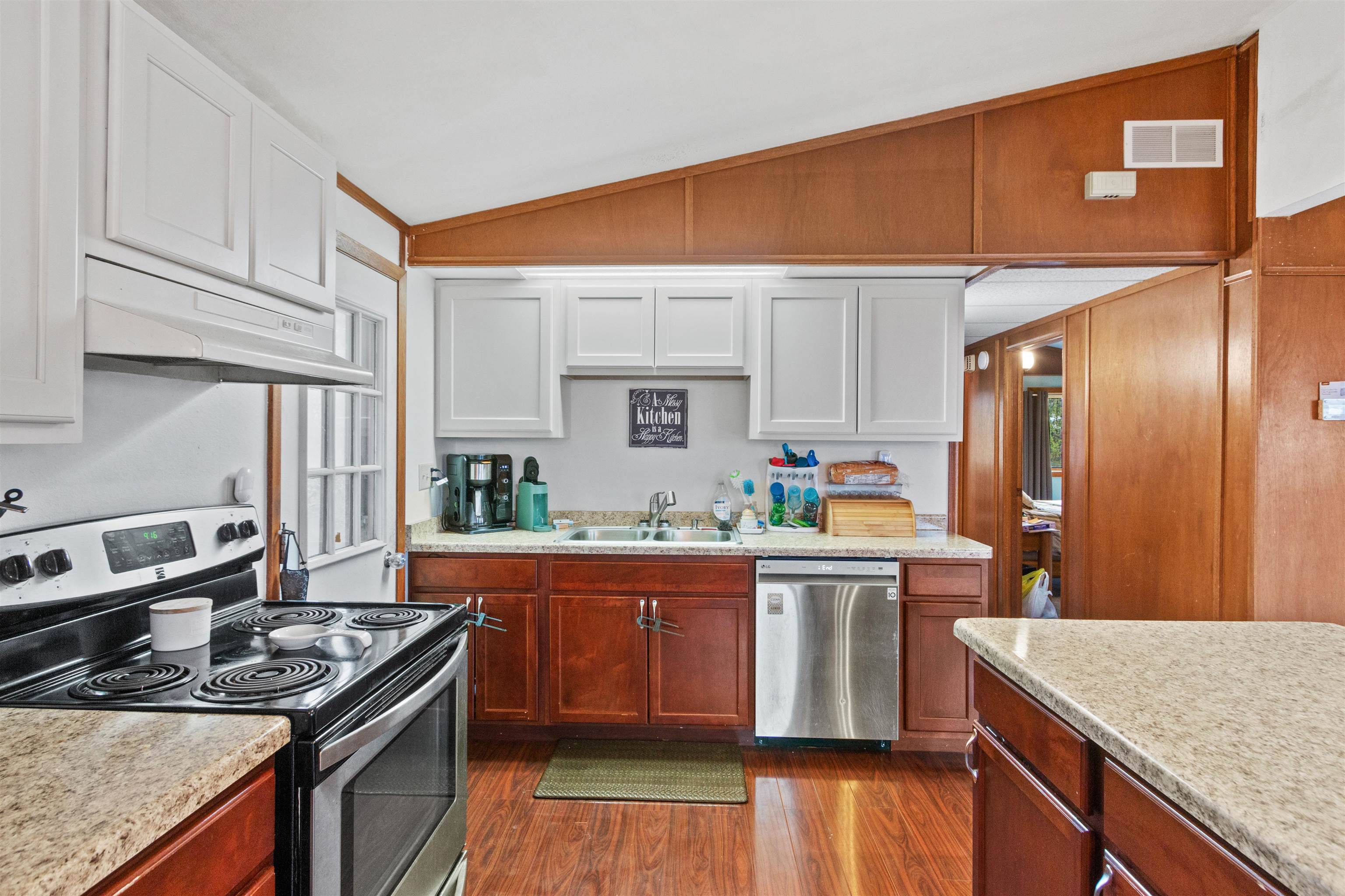 3108 SUNSET DRIVE NORTH, Stevens Point, Wisconsin 54482, 3 Bedrooms Bedrooms, ,1 BathroomBathrooms,Residential,For Sale,3108 SUNSET DRIVE NORTH,22601756
