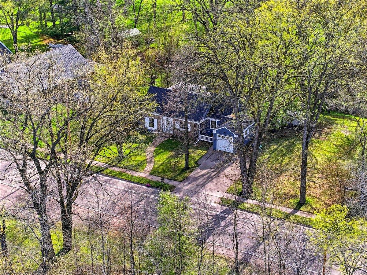 812 POINT BASSE AVENUE, Nekoosa, Wisconsin 54457, 3 Bedrooms Bedrooms, ,2 BathroomsBathrooms,Residential,For Sale,812 POINT BASSE AVENUE,22601757