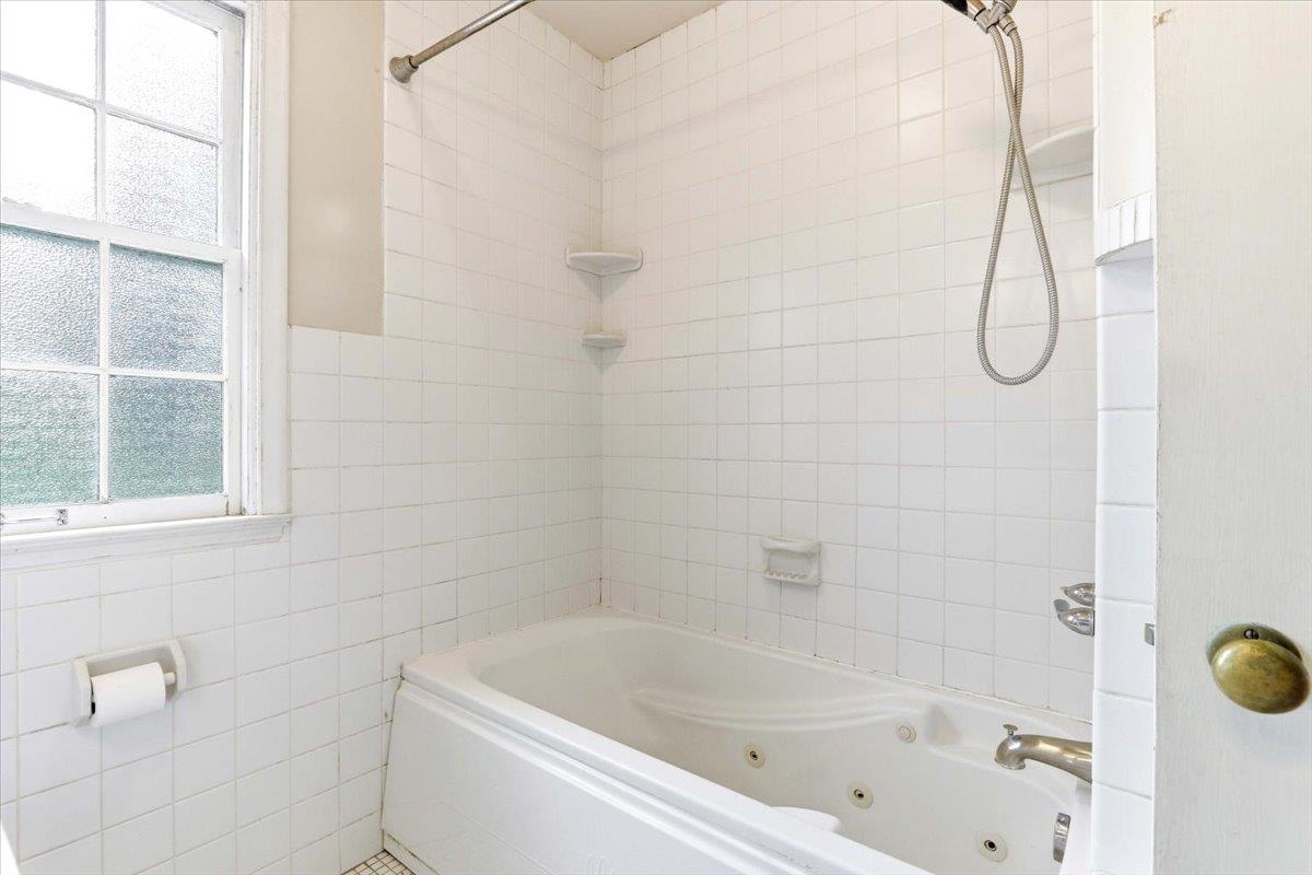 812 POINT BASSE AVENUE, Nekoosa, Wisconsin 54457, 3 Bedrooms Bedrooms, ,2 BathroomsBathrooms,Residential,For Sale,812 POINT BASSE AVENUE,22601757