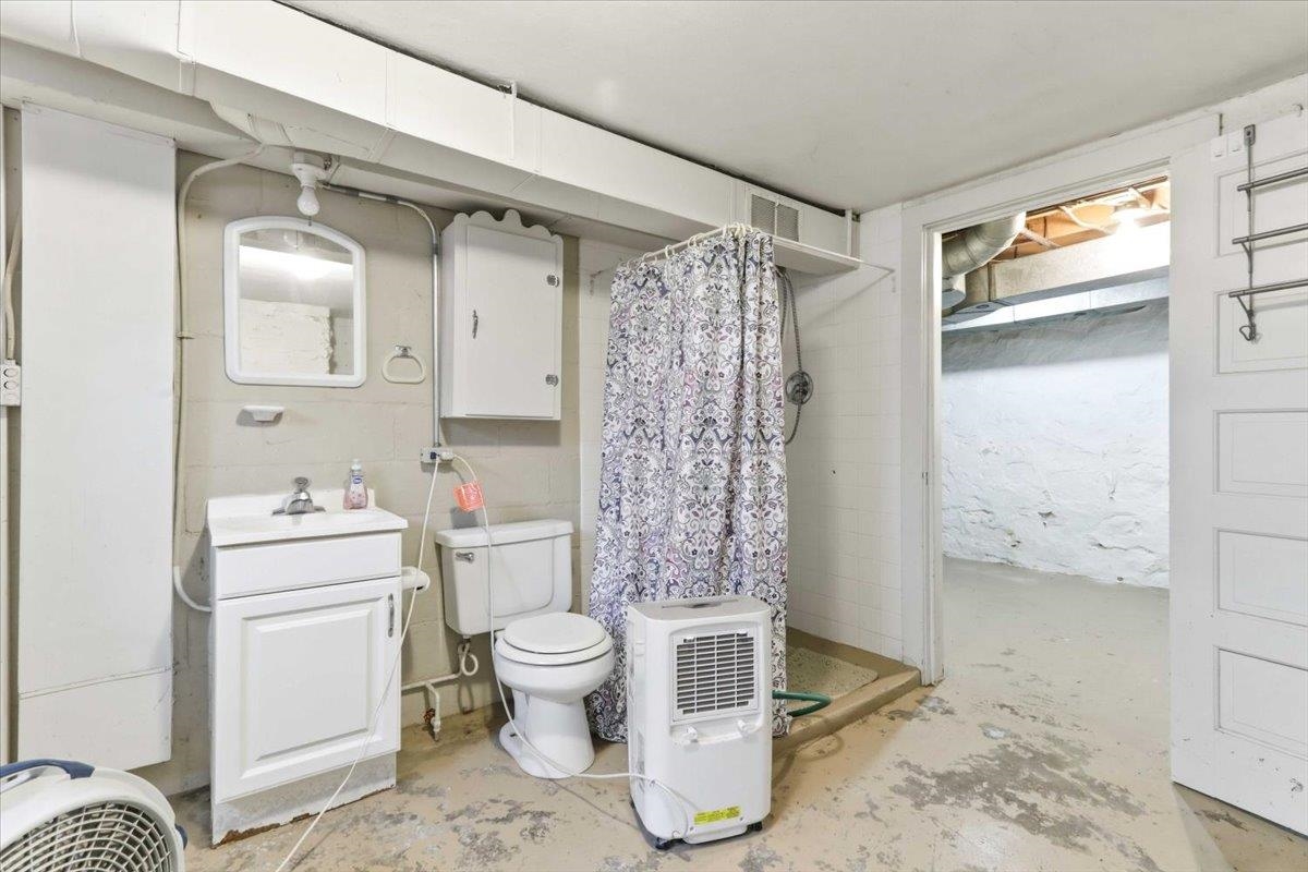 812 POINT BASSE AVENUE, Nekoosa, Wisconsin 54457, 3 Bedrooms Bedrooms, ,2 BathroomsBathrooms,Residential,For Sale,812 POINT BASSE AVENUE,22601757