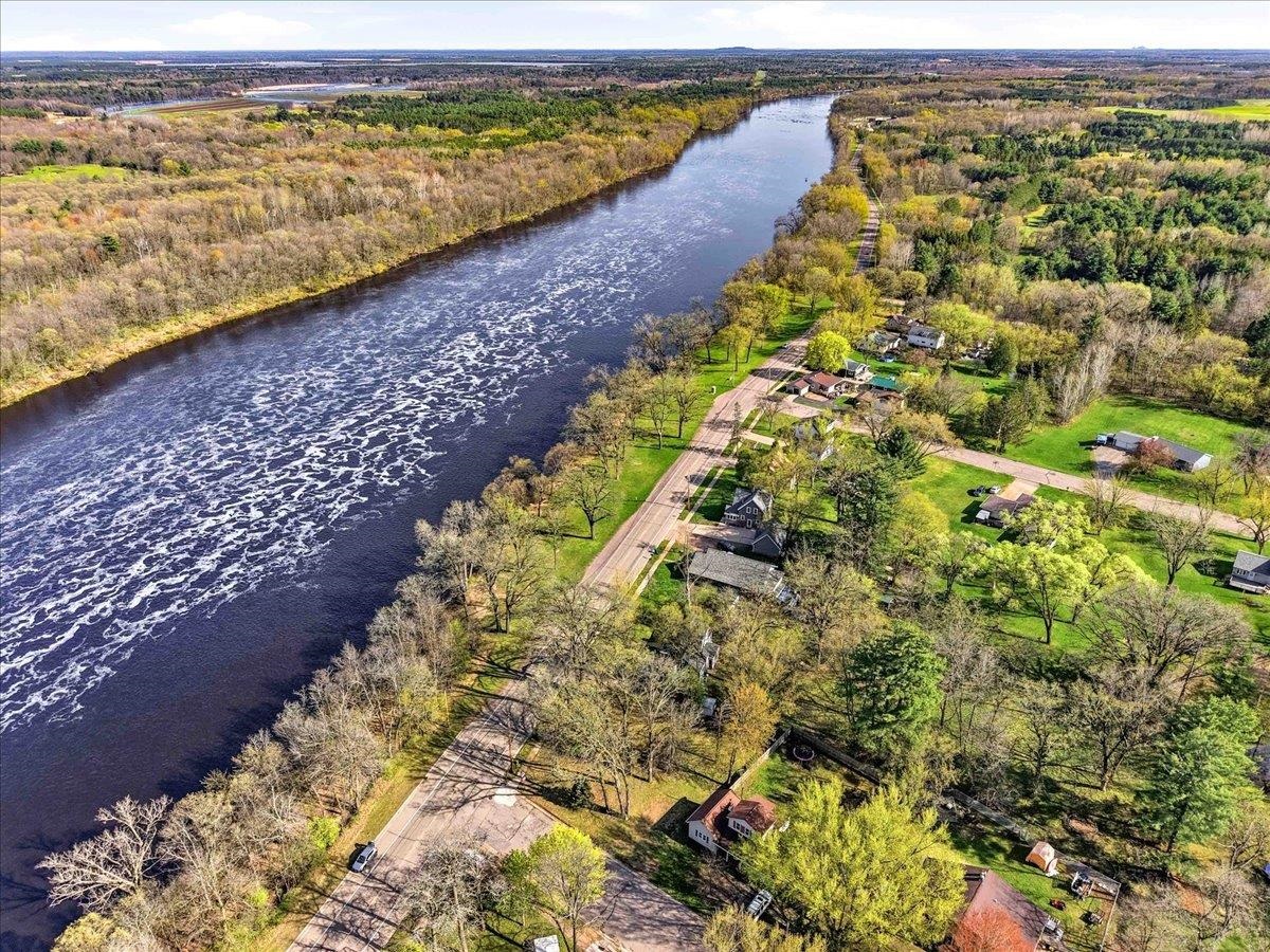 812 POINT BASSE AVENUE, Nekoosa, Wisconsin 54457, 3 Bedrooms Bedrooms, ,2 BathroomsBathrooms,Residential,For Sale,812 POINT BASSE AVENUE,22601757