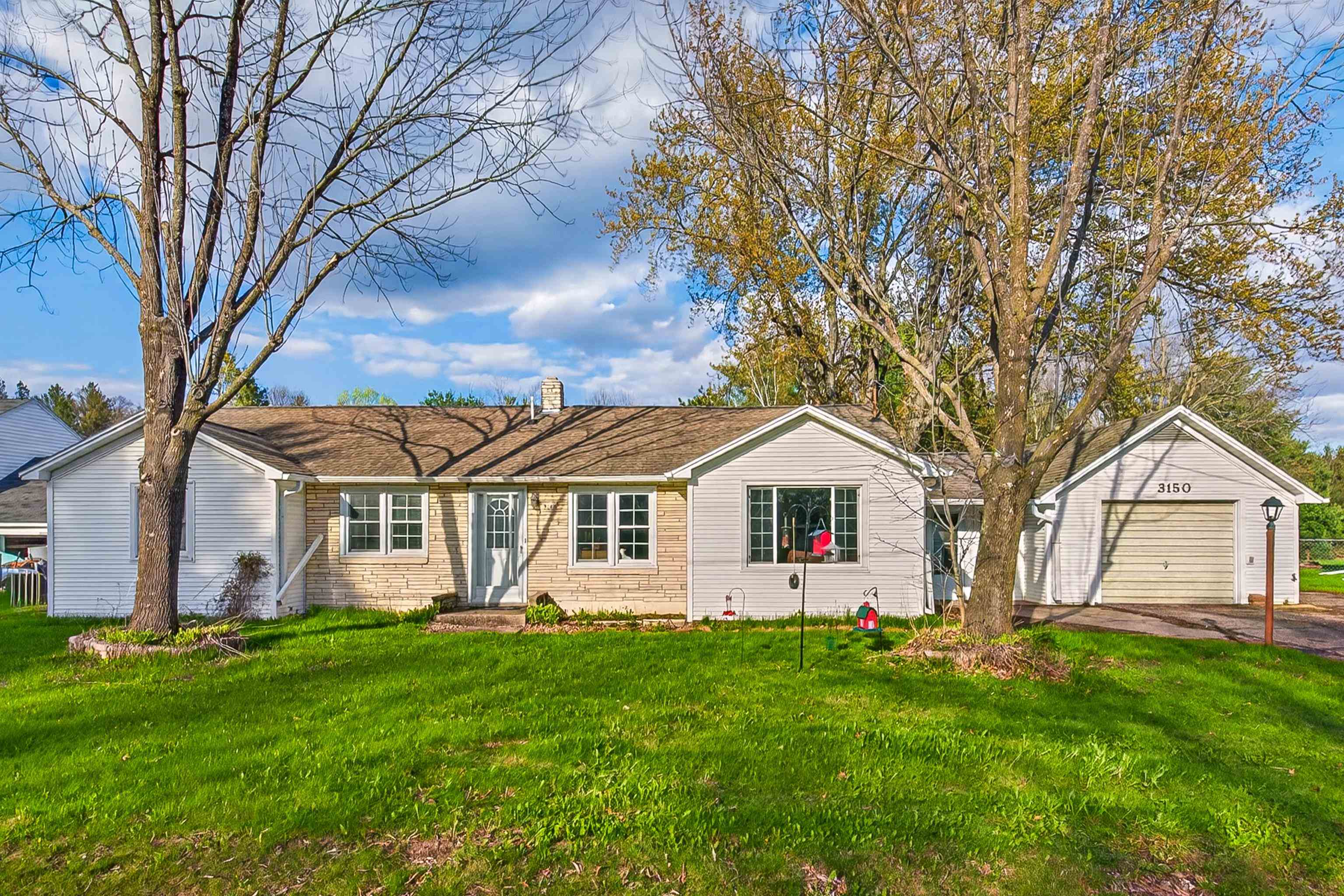 3150 EAGLE ROAD, Wisconsin Rapids, Wisconsin 54494, 3 Bedrooms Bedrooms, ,1 BathroomBathrooms,Residential,For Sale,3150 EAGLE ROAD,22601760
