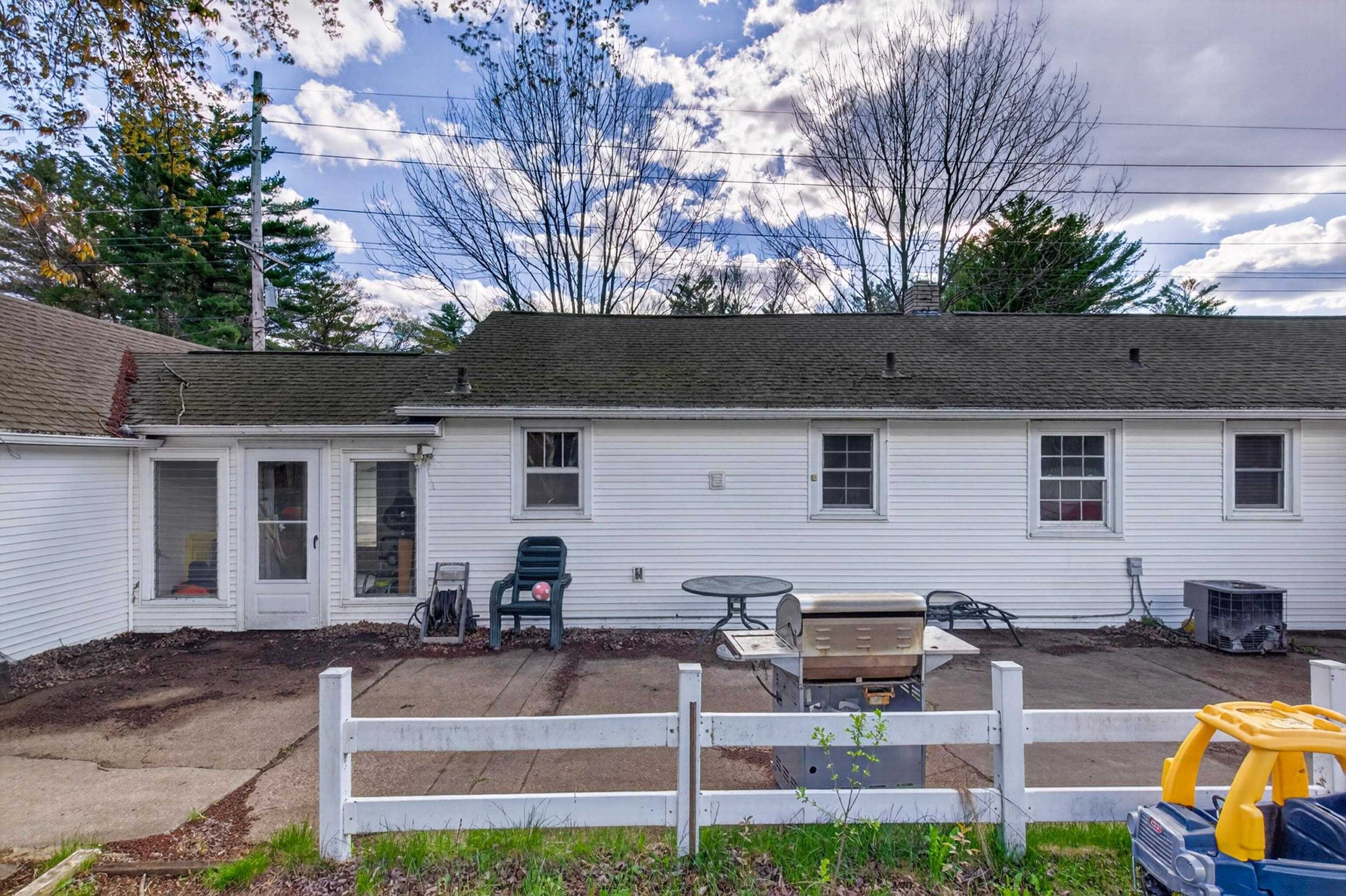 3150 EAGLE ROAD, Wisconsin Rapids, Wisconsin 54494, 3 Bedrooms Bedrooms, ,1 BathroomBathrooms,Residential,For Sale,3150 EAGLE ROAD,22601760