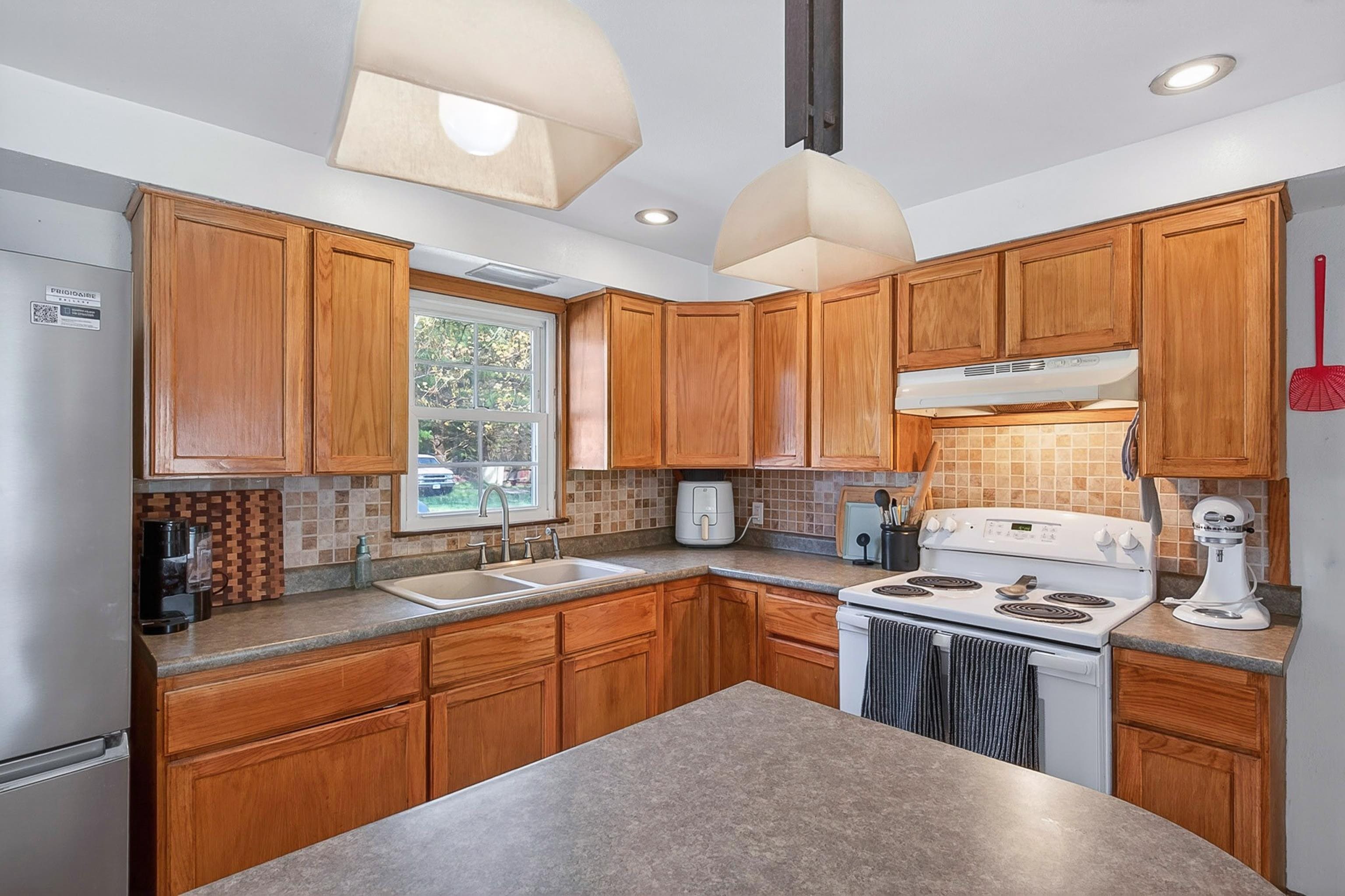 3150 EAGLE ROAD, Wisconsin Rapids, Wisconsin 54494, 3 Bedrooms Bedrooms, ,1 BathroomBathrooms,Residential,For Sale,3150 EAGLE ROAD,22601760